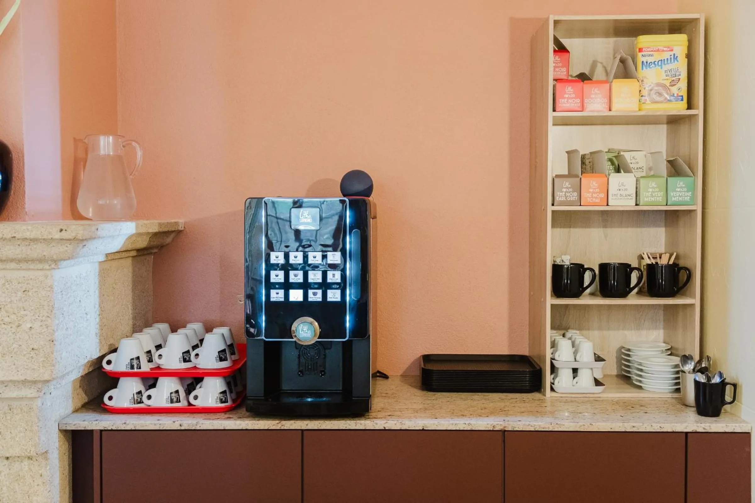 Restaurant/places to eat in Logis Hotel des Granges