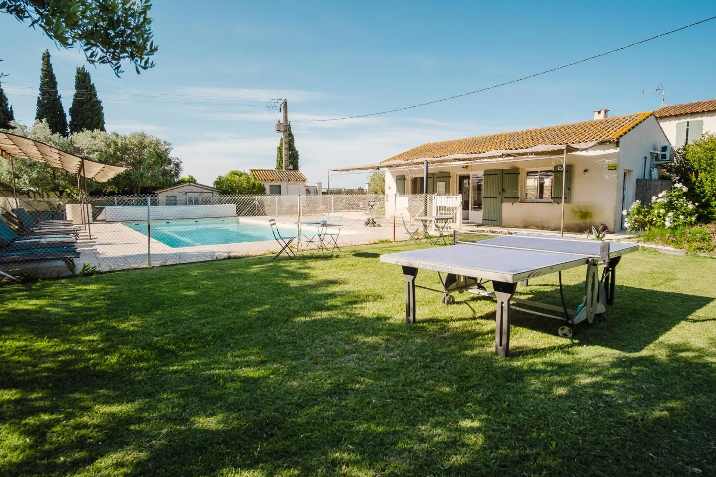 Swimming pool in Logis Hotel des Granges