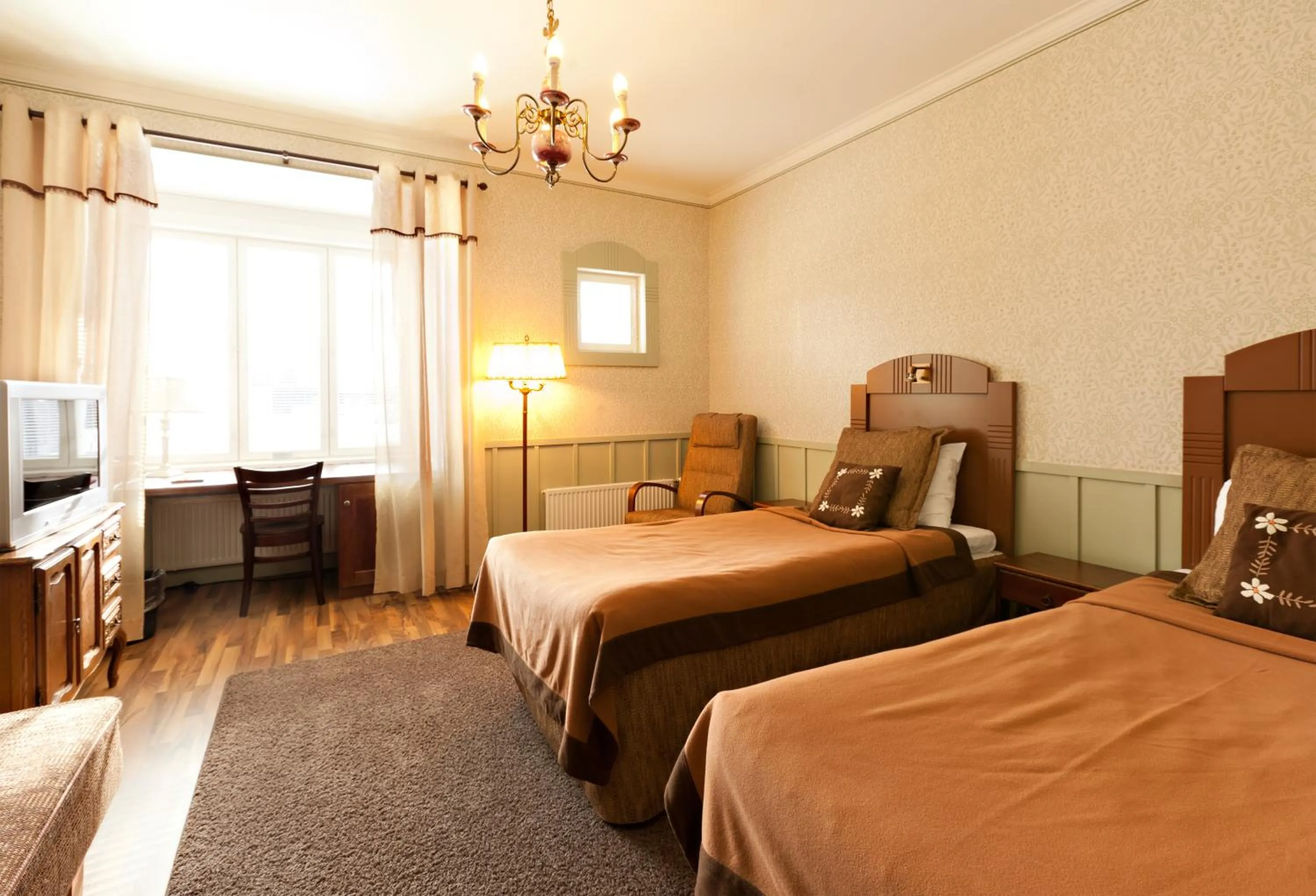 Photo of the whole room, Bed in Hotelli-Ravintola Alma