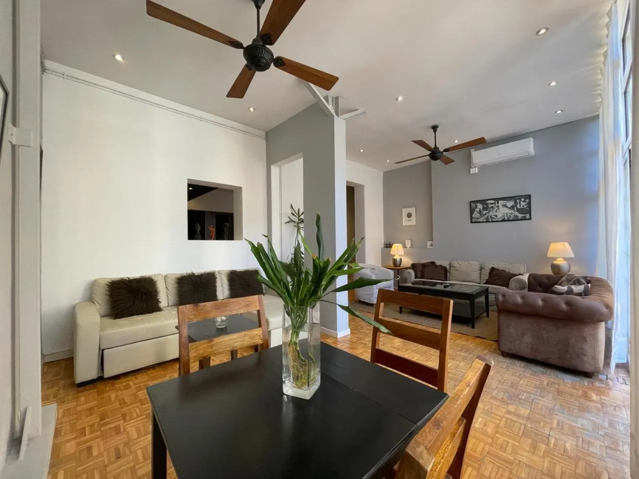 Living room in Casa Consell Apartments