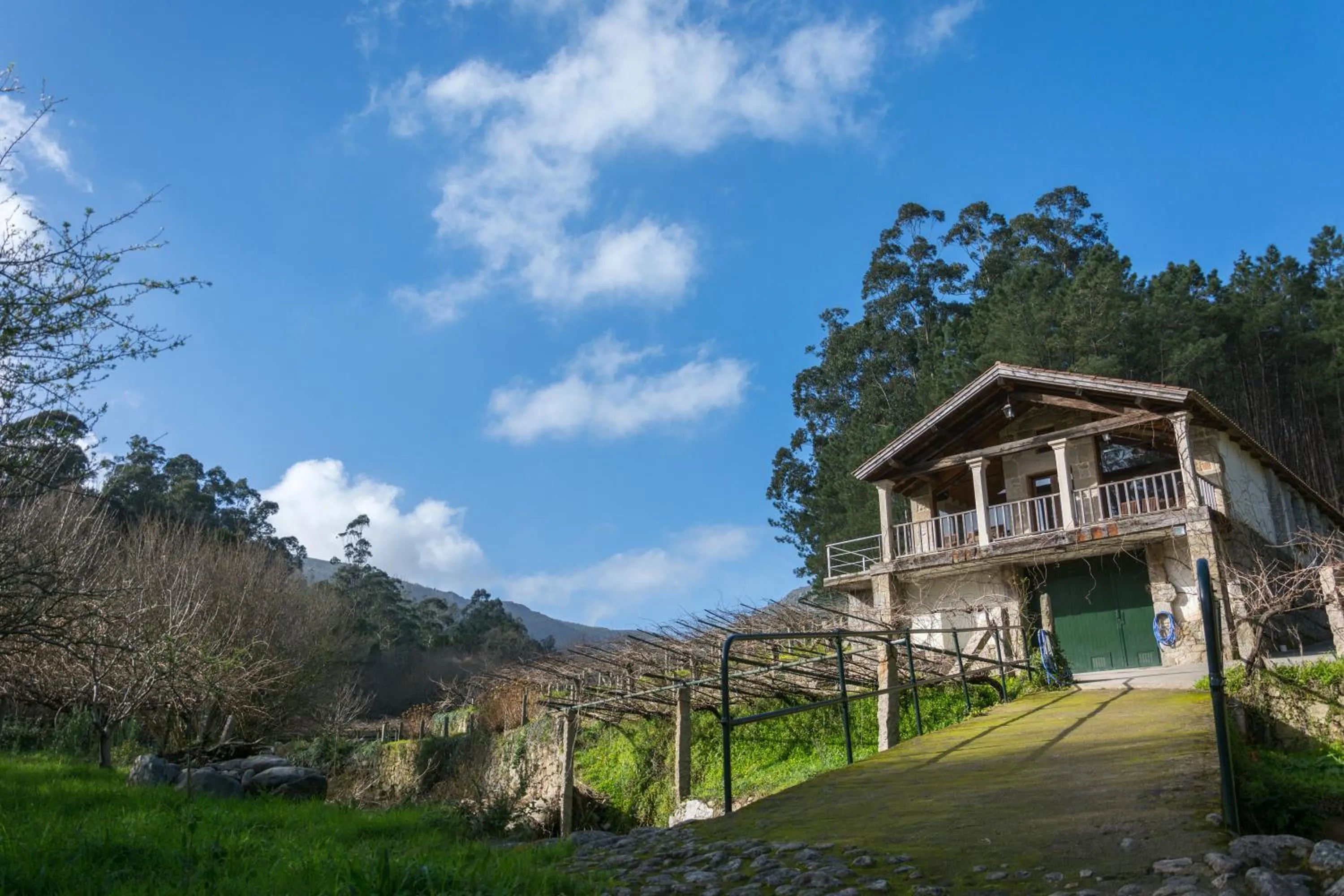 Business facilities in Entre Os Ríos - Casa Rural y Enoturismo