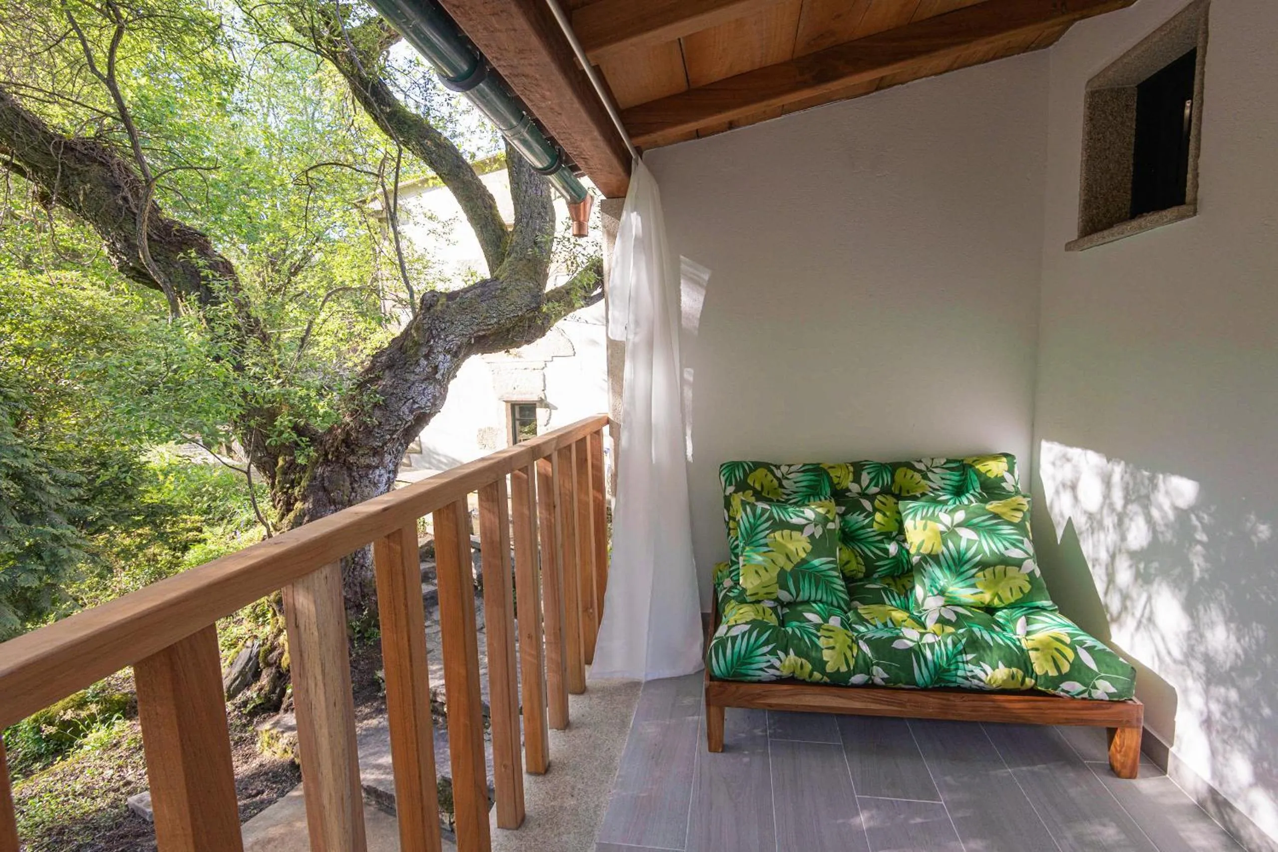 Balcony/Terrace in Entre Os Ríos - Casa Rural y Enoturismo