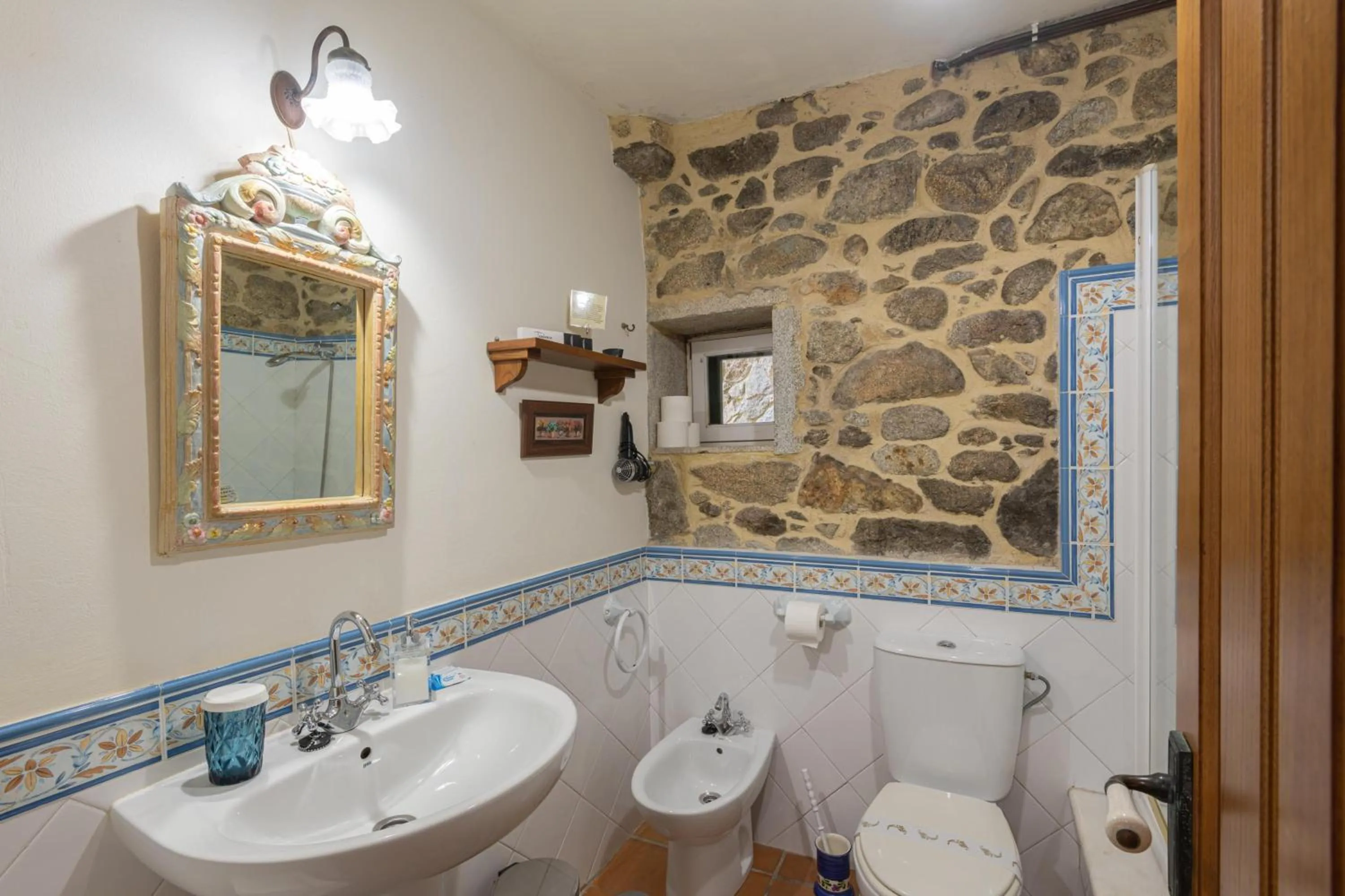 Toilet in Entre Os Ríos - Casa Rural y Enoturismo