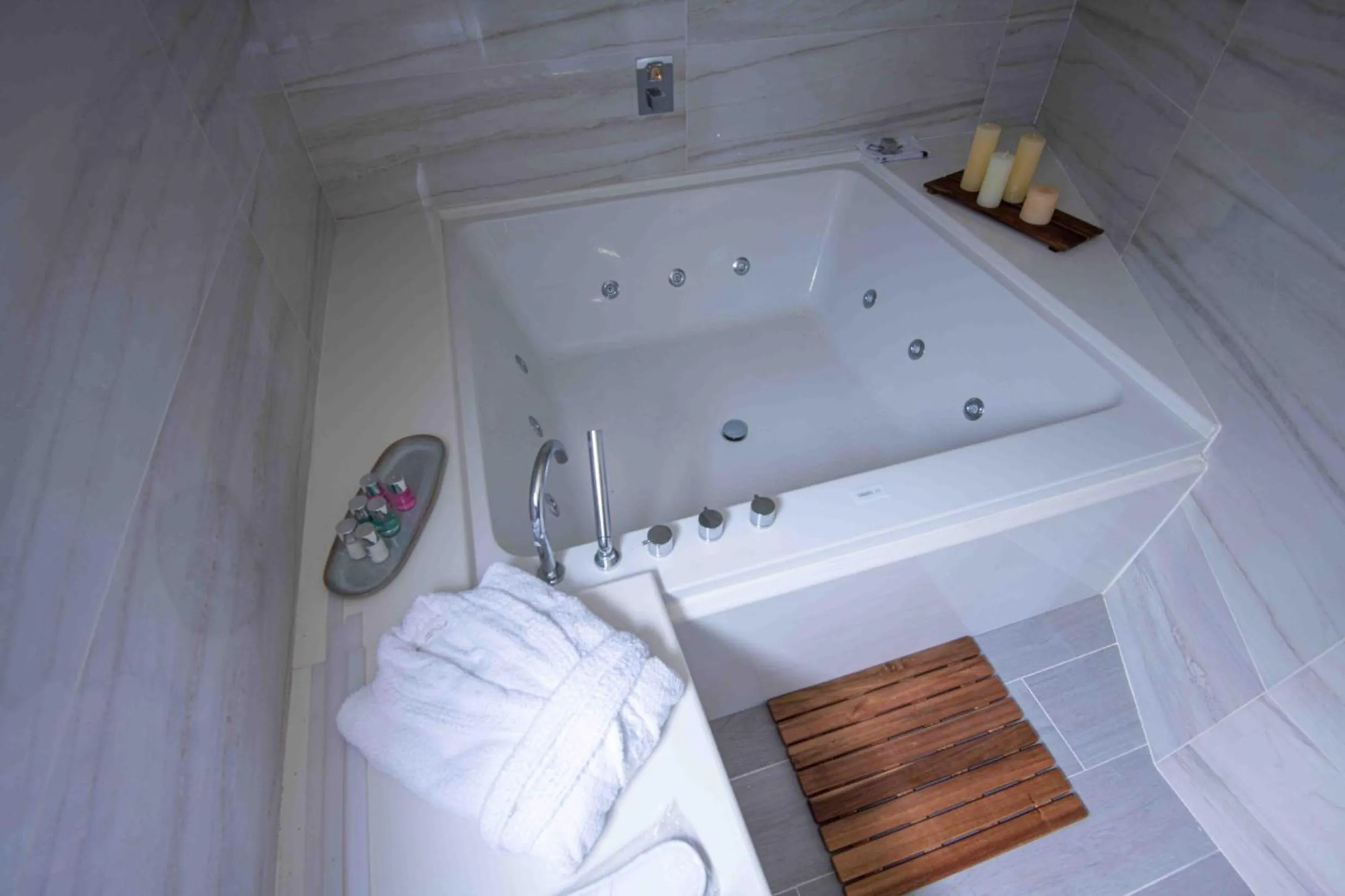 Hot Tub in Entre Os Ríos - Casa Rural y Enoturismo