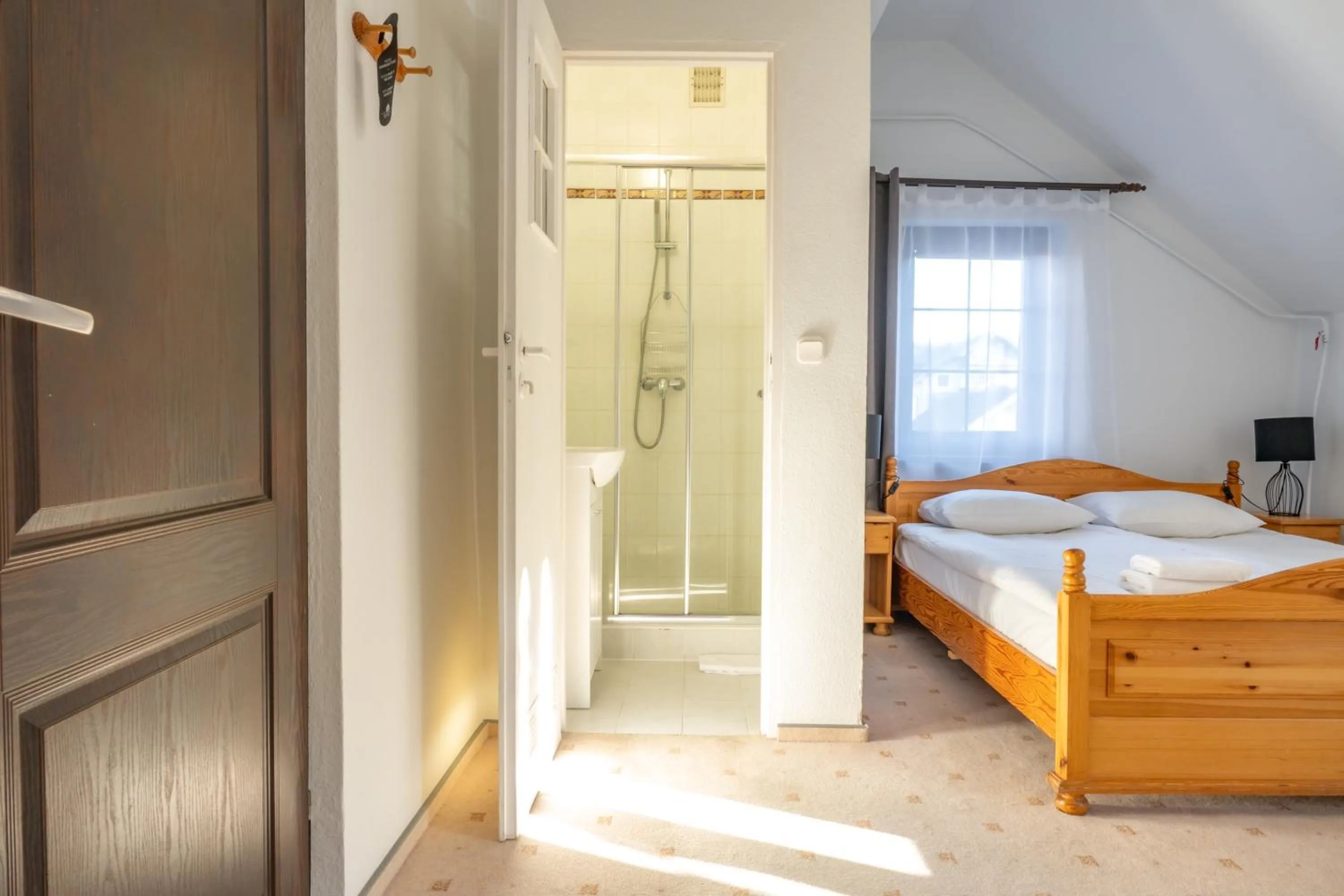 Photo of the whole room, Bed in Hotel Kolorowa