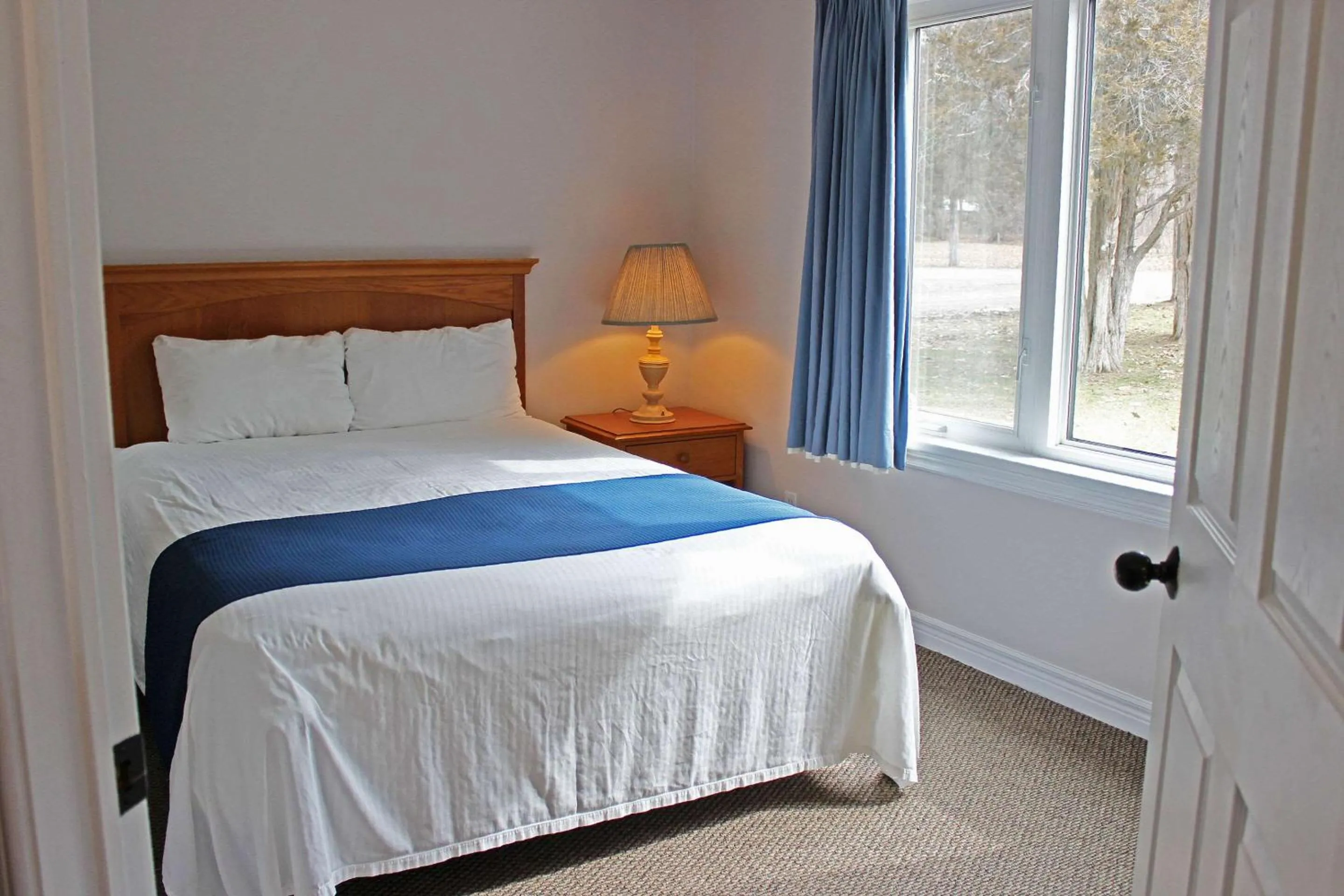 Bedroom, Bed in Isaiah Tubbs Resort & Conference Centre