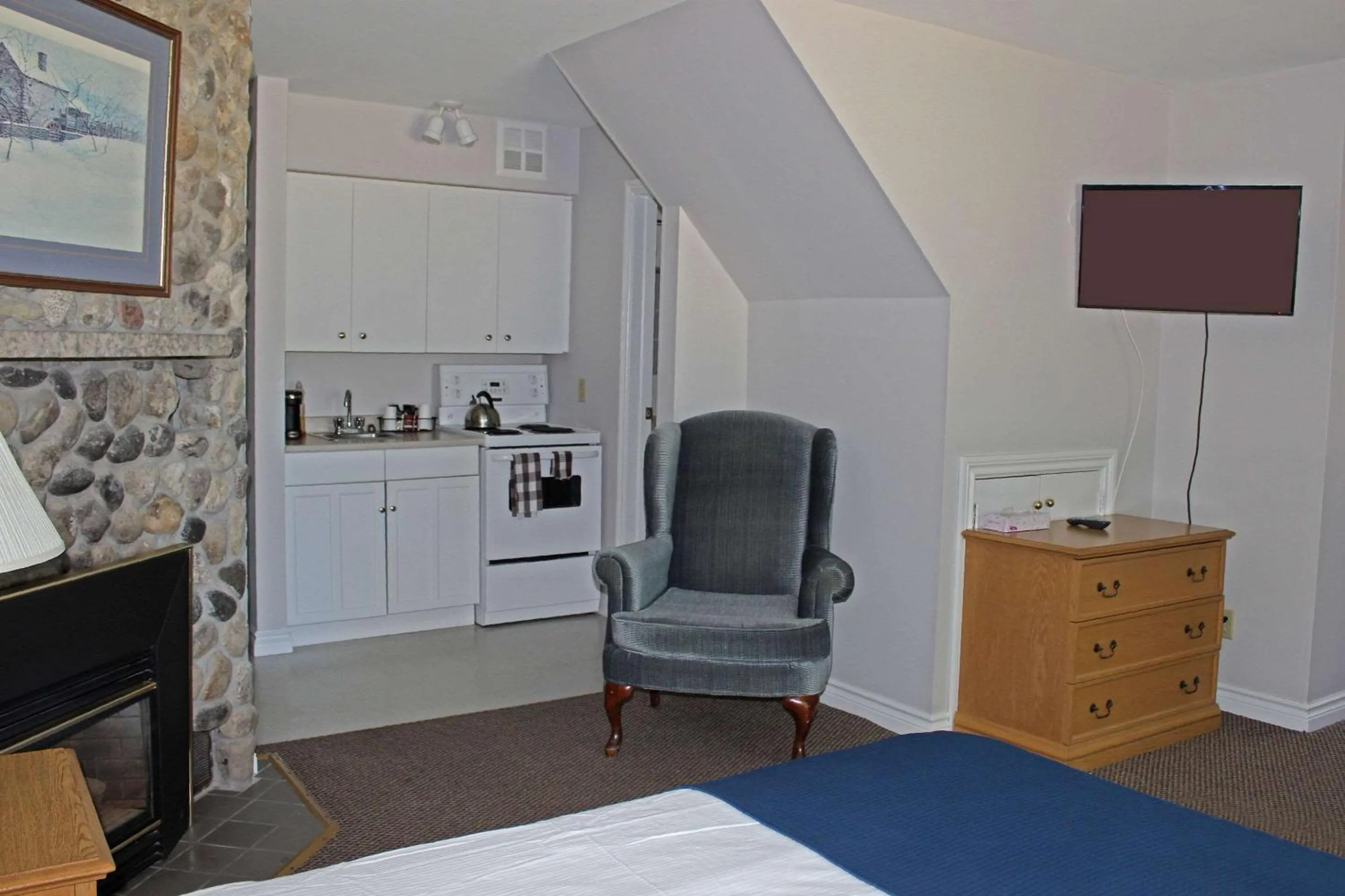 Bedroom in Isaiah Tubbs Resort & Conference Centre