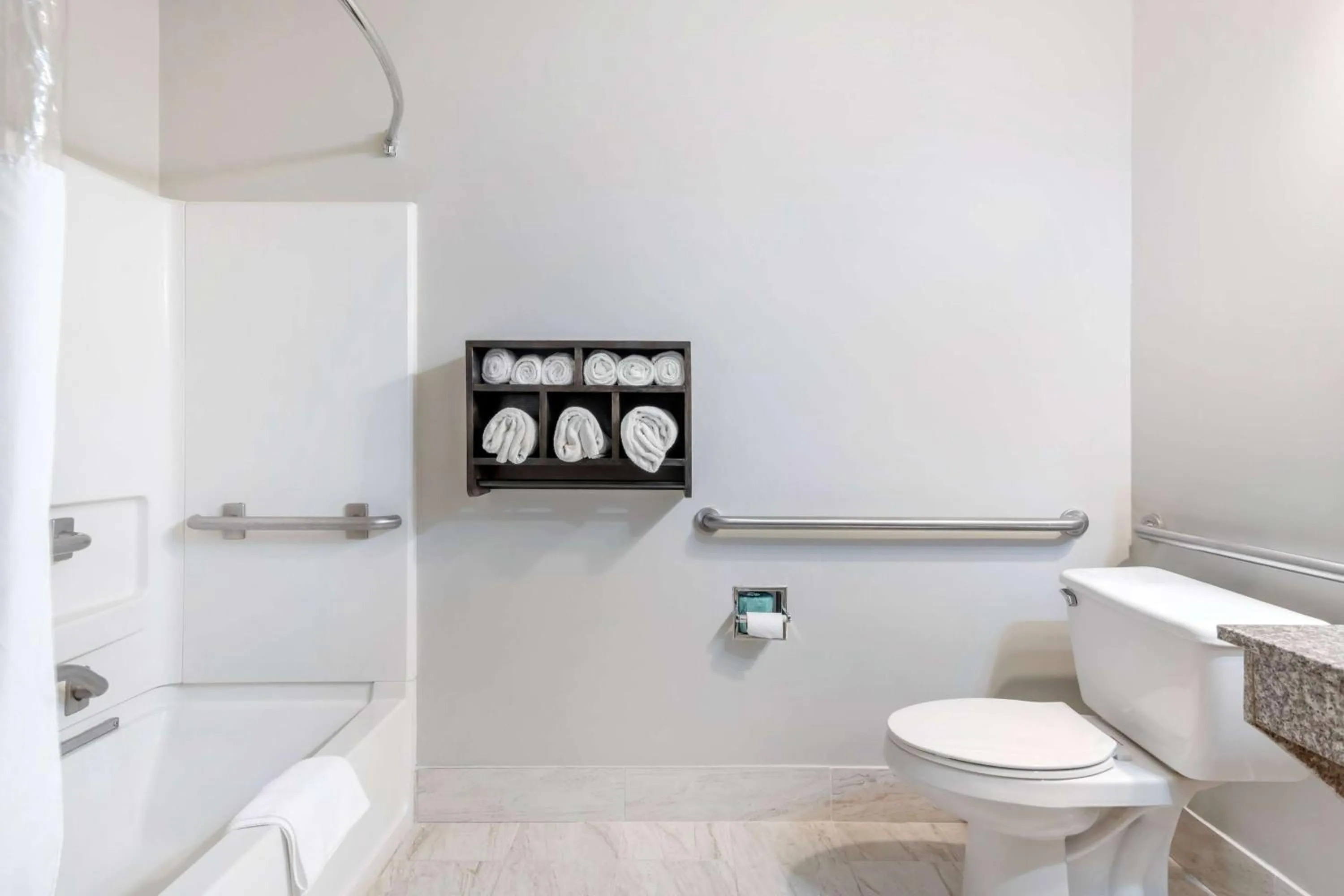 Photo of the whole room in Baymont by Wyndham Kennesaw