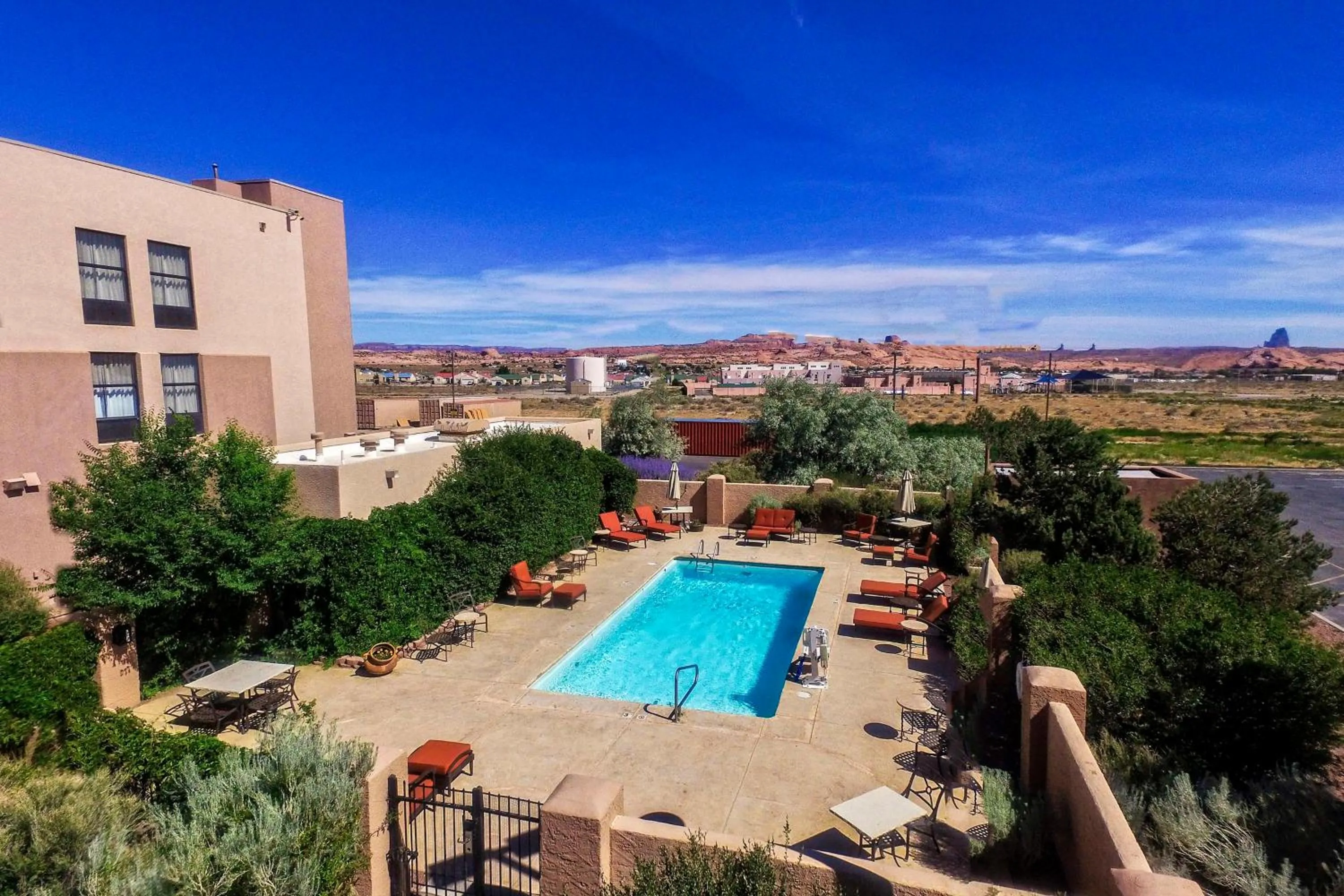 Pool view in Hampton Inn Kayenta Monument Valley
