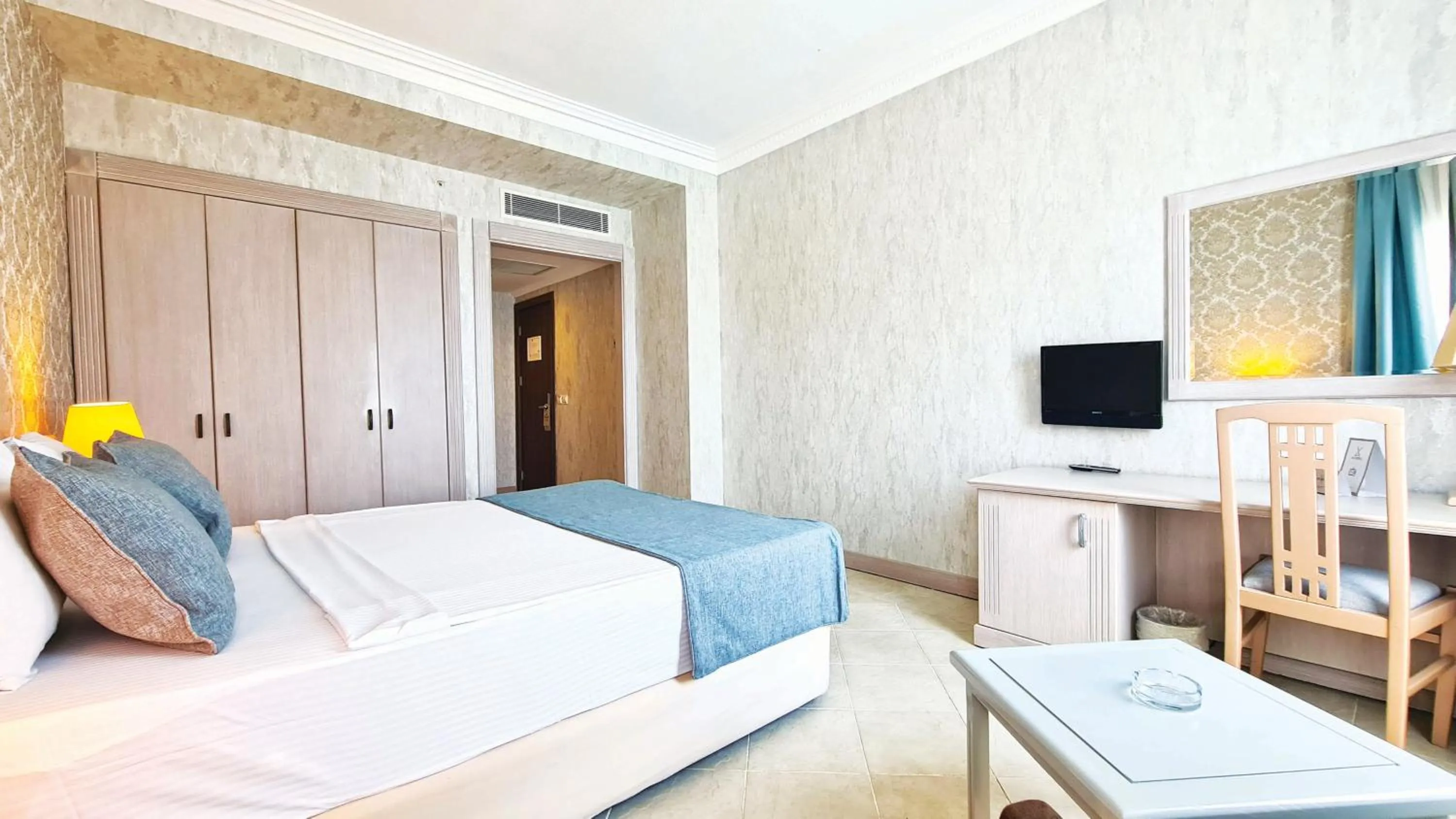 Massage, Bed in X Life Hotel Sarıgerme 15 - Adult Hotel