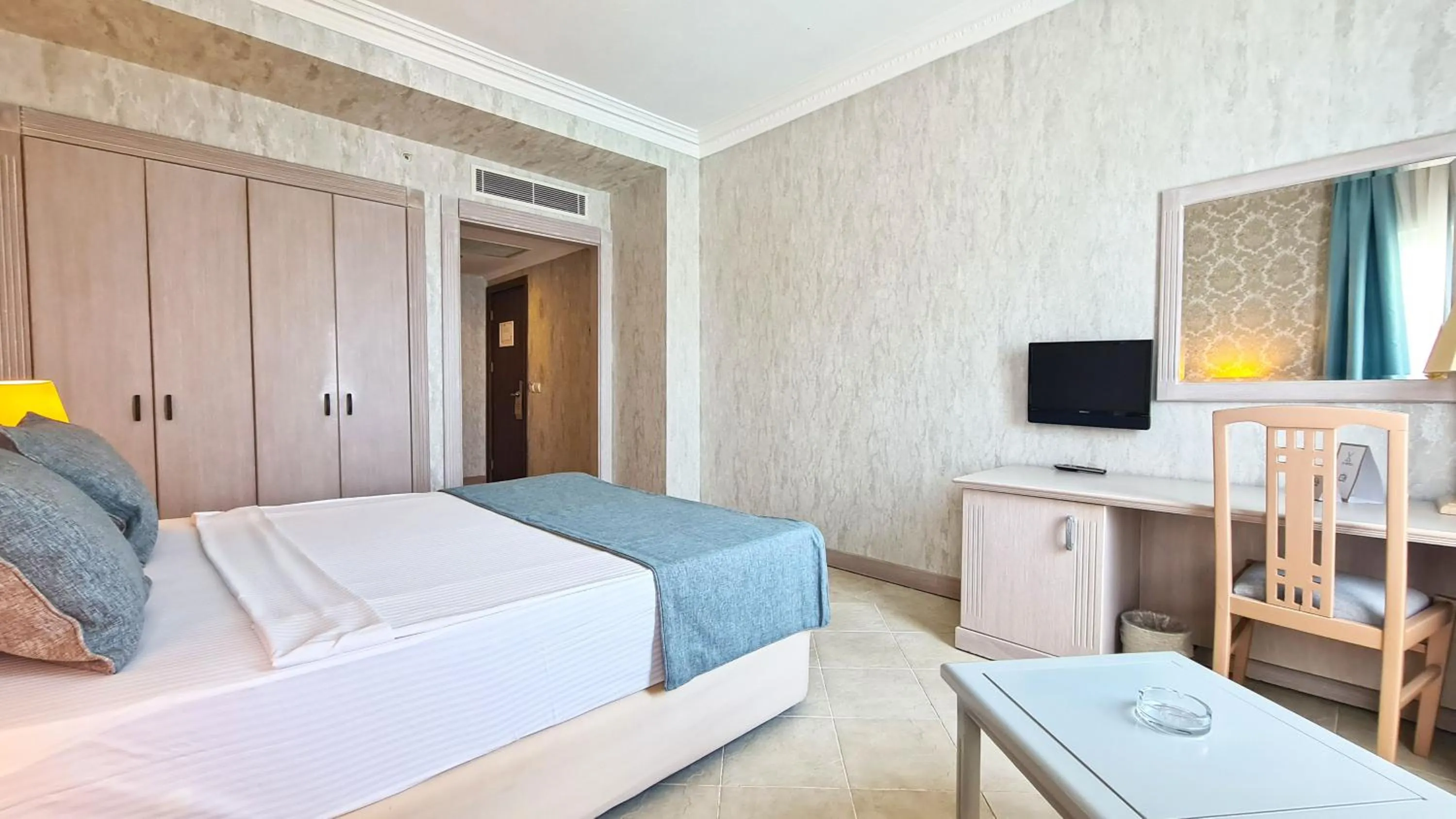 Massage, Bed in X Life Hotel Sarıgerme 15 - Adult Hotel