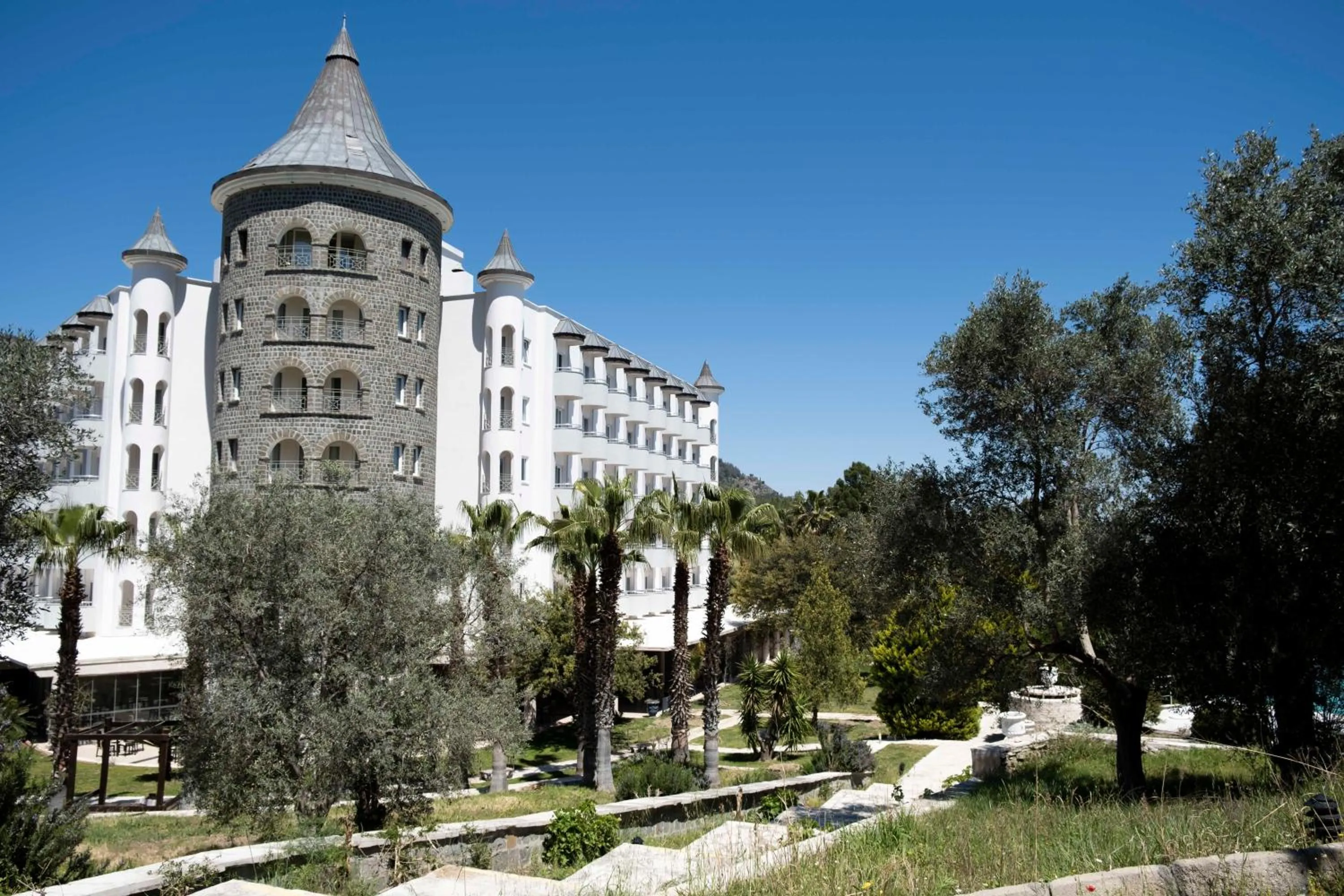 Garden in X Life Hotel Sarıgerme 15 - Adult Hotel