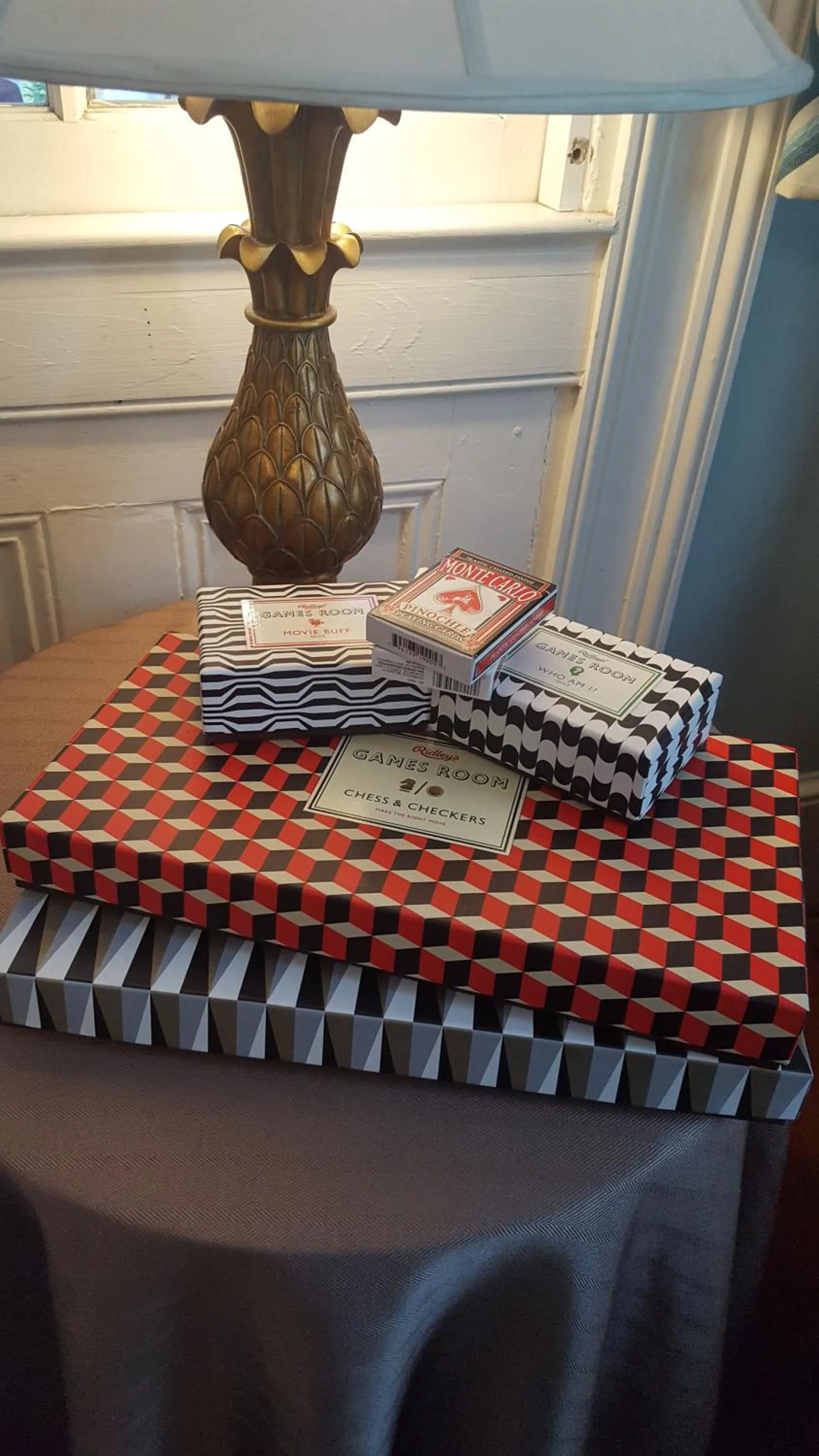 Communal lounge/ TV room in Barksdale House Inn