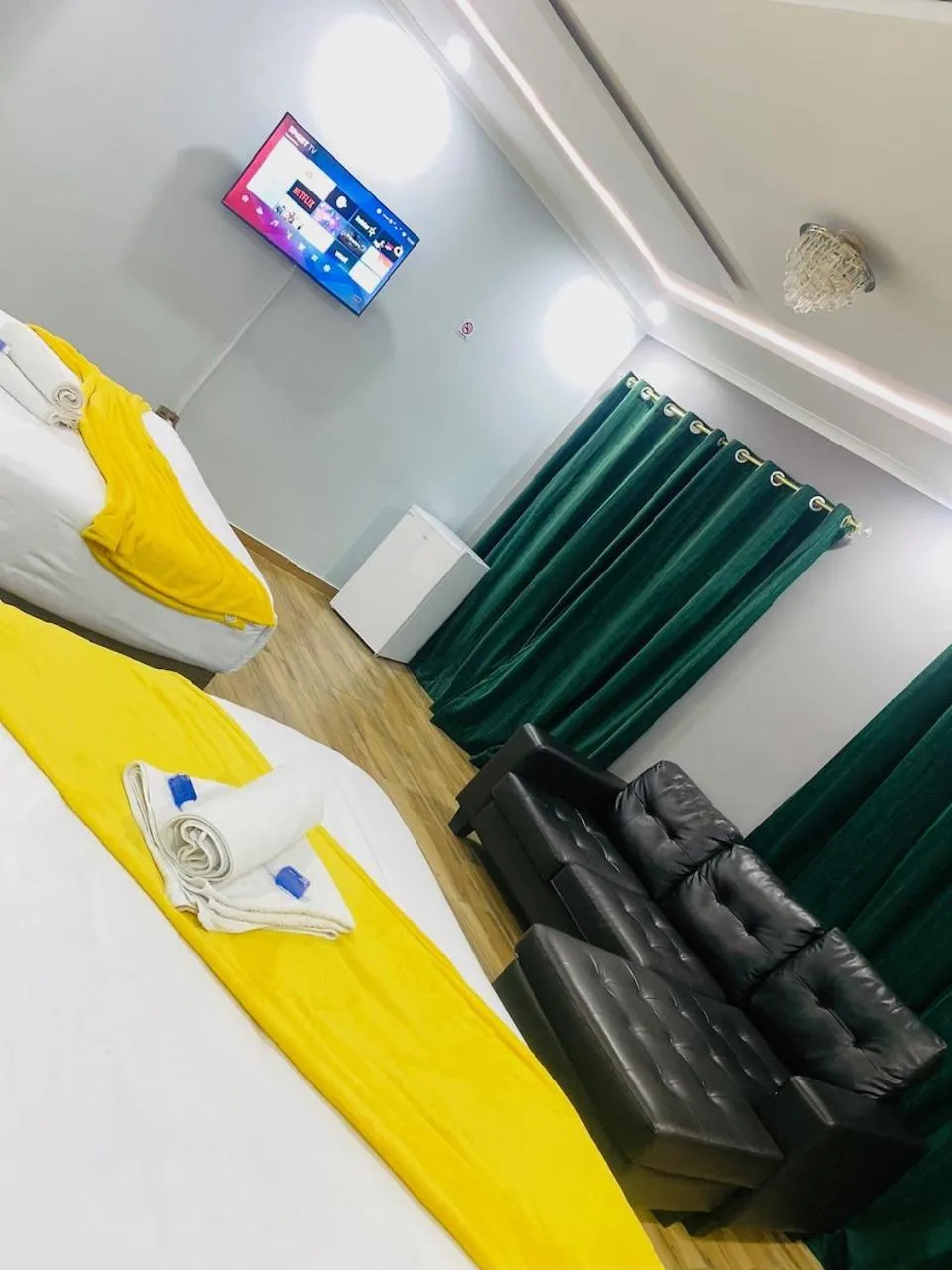 Bed in Airport Imperial Guest House