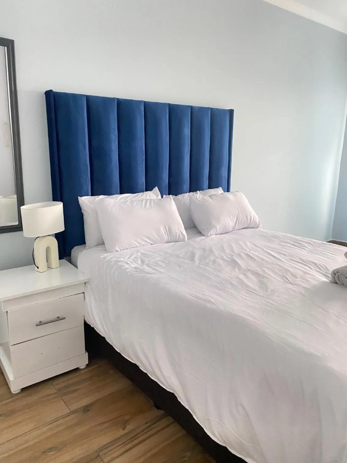 Bed in Airport Imperial Guest House