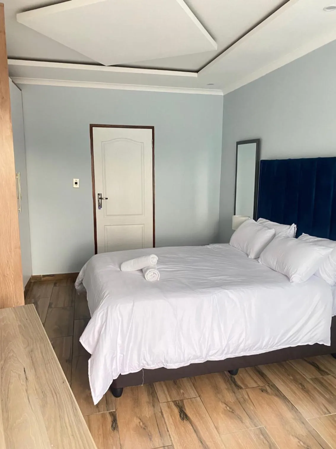 Bed in Airport Imperial Guest House