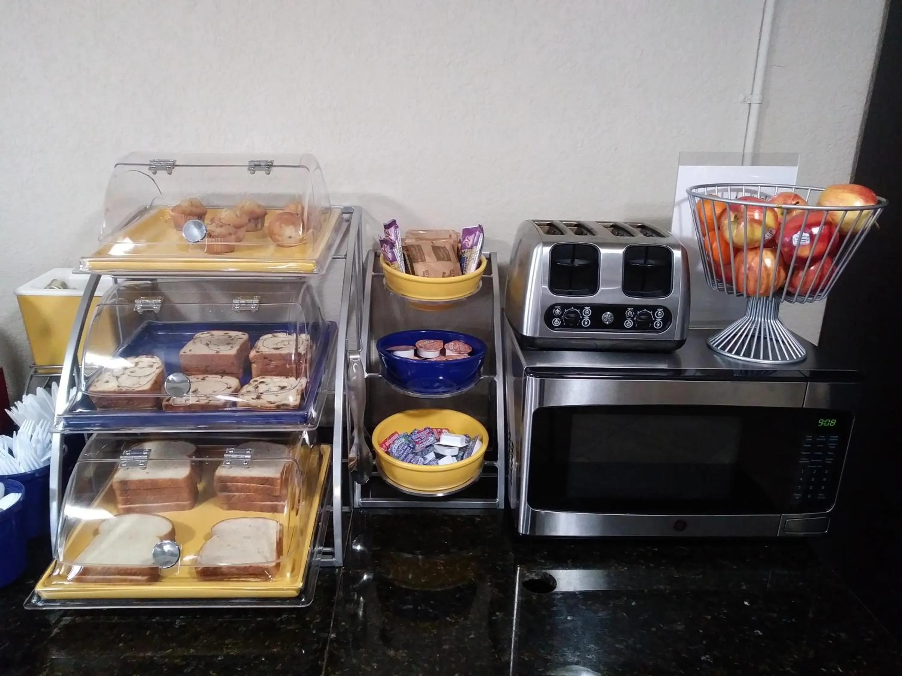 Days Inn by Wyndham Hot Springs