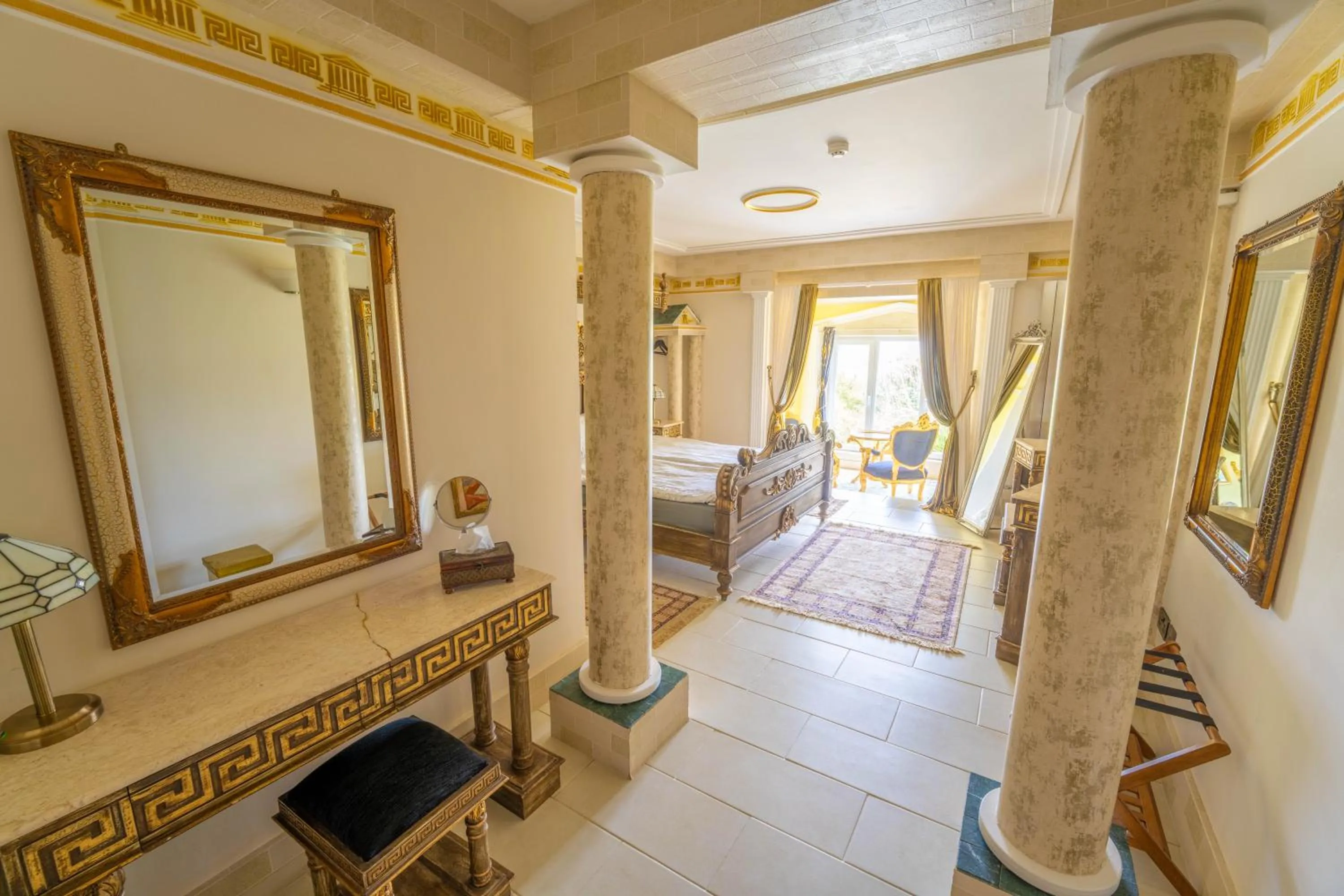 Bedroom, Bed in Ferndale Luxury Boutique Bed & Breakfast