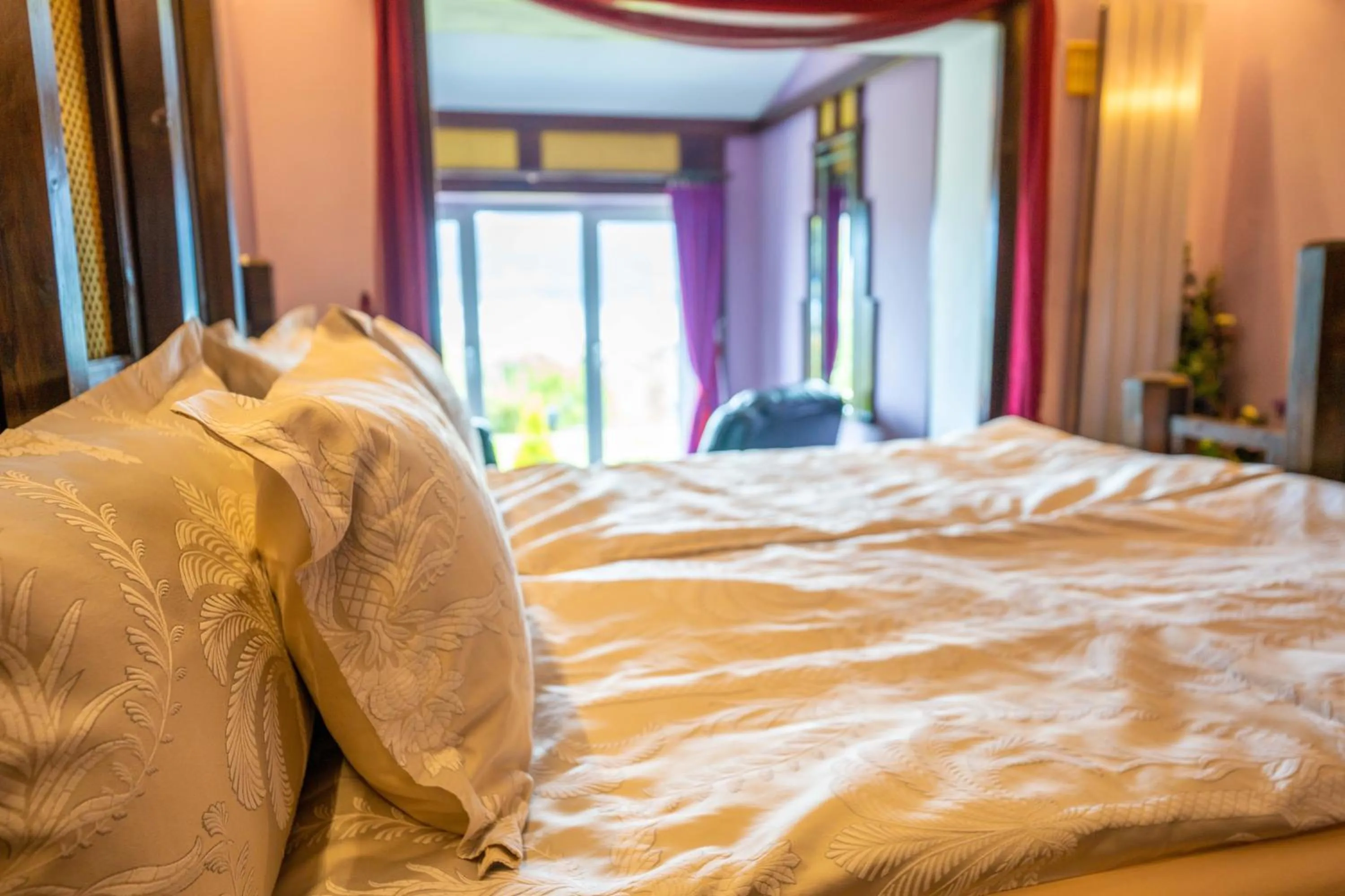 Bedroom, Bed in Ferndale Luxury Boutique Bed & Breakfast