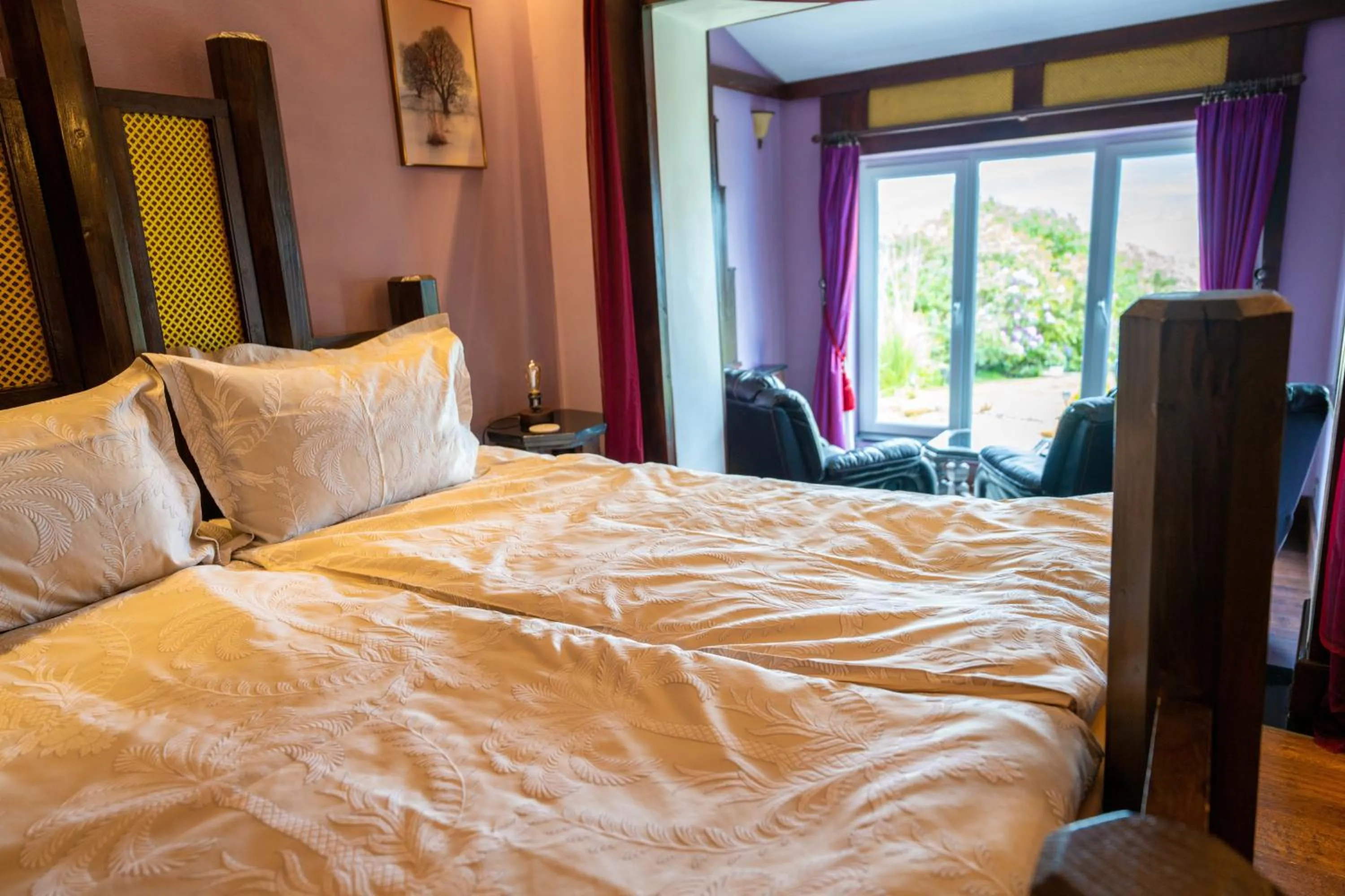 Bedroom, Bed in Ferndale Luxury Boutique Bed & Breakfast