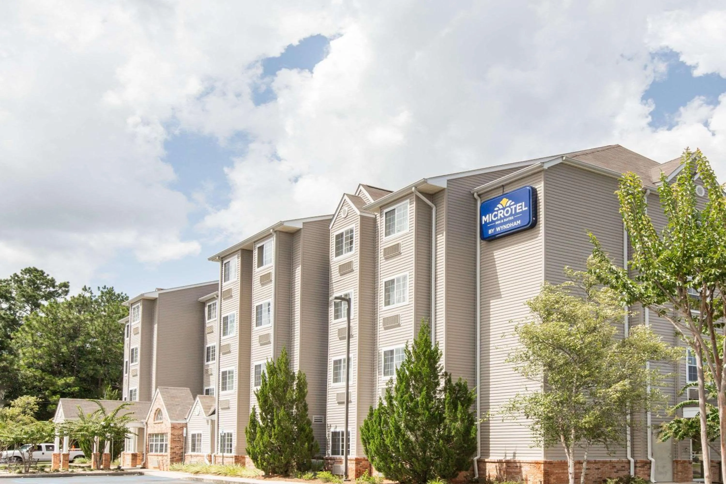 Property building in Microtel Inn & Suites by Wyndham Saraland