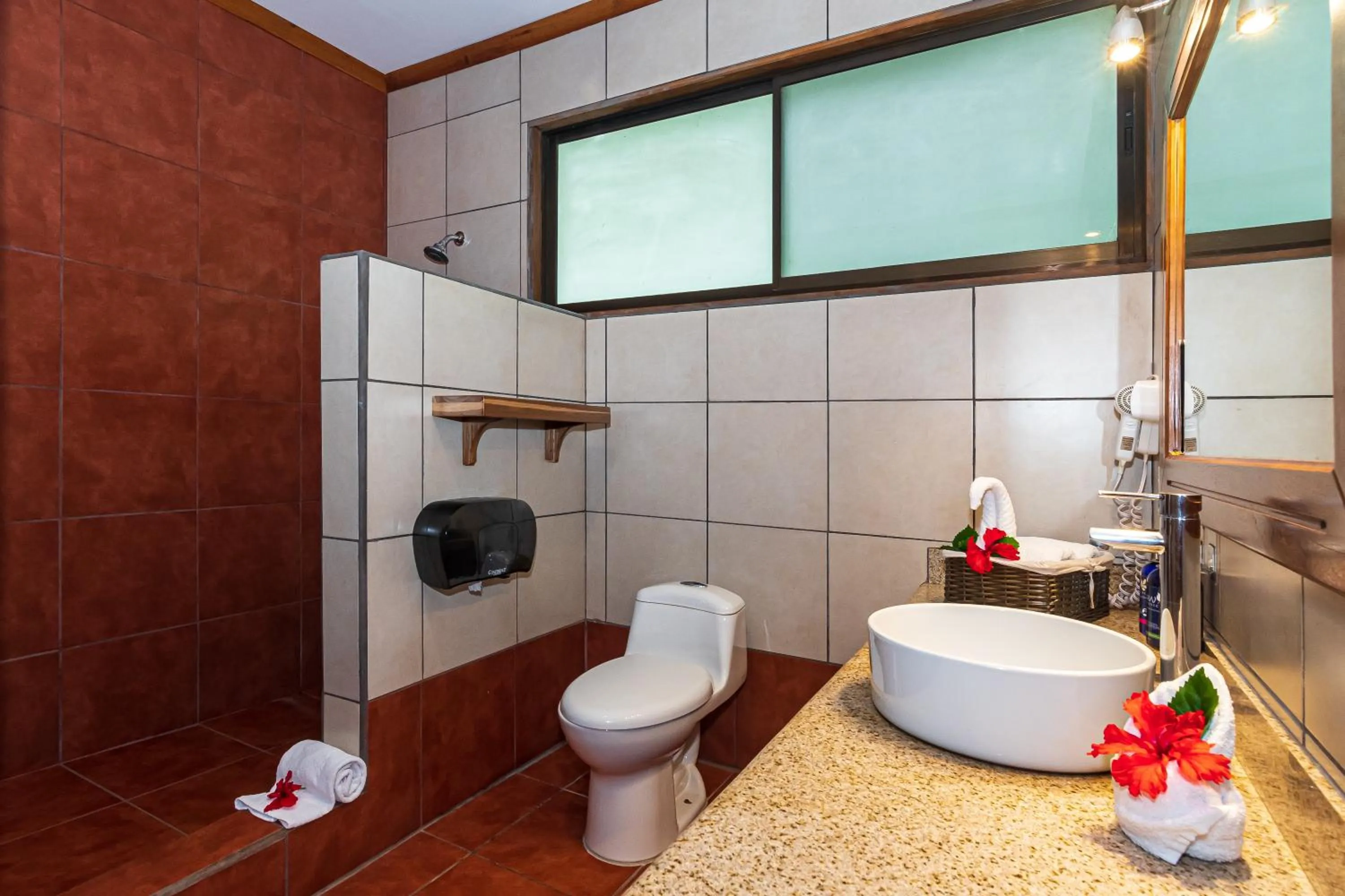 Bathroom in Hacienda Guachipelin Volcano Ranch Hotel & Hot Springs