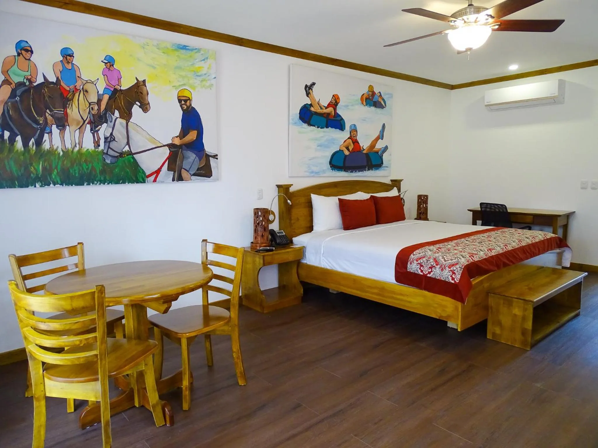 Bed in Hacienda Guachipelin Volcano Ranch Hotel & Hot Springs