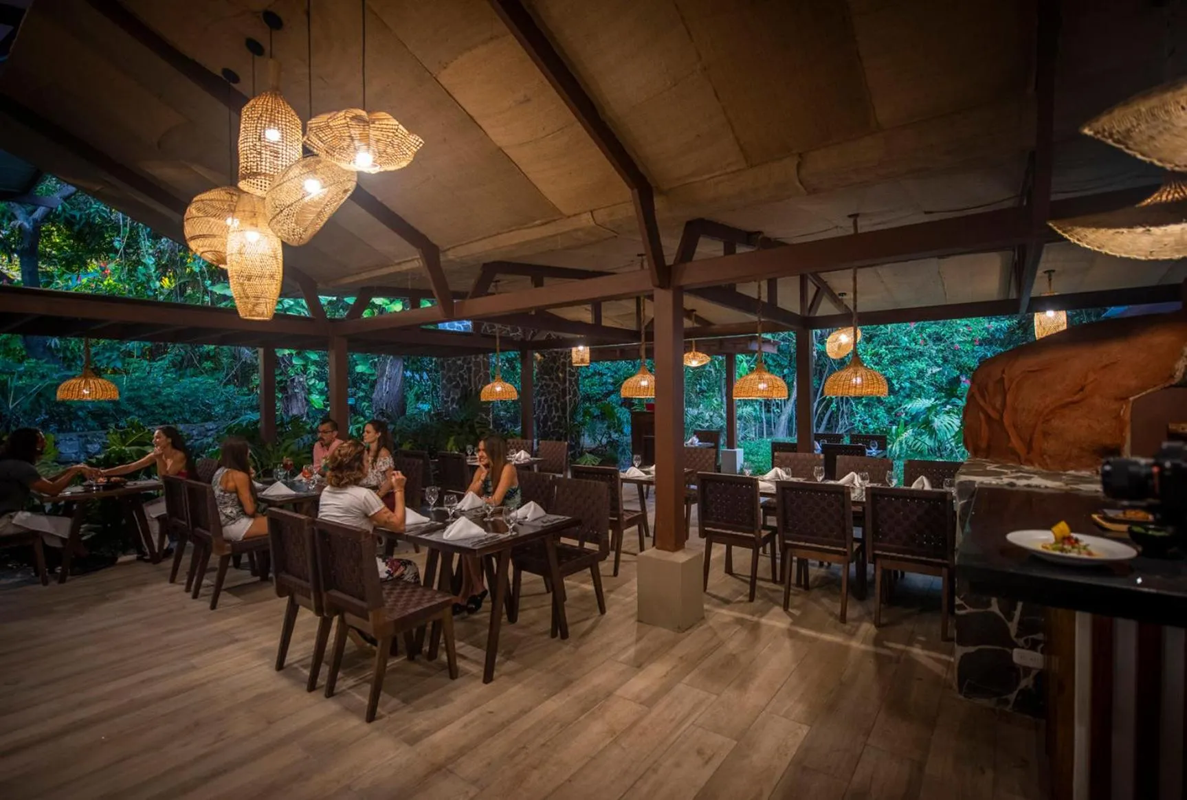 Restaurant/places to eat in Hacienda Guachipelin Volcano Ranch Hotel & Hot Springs