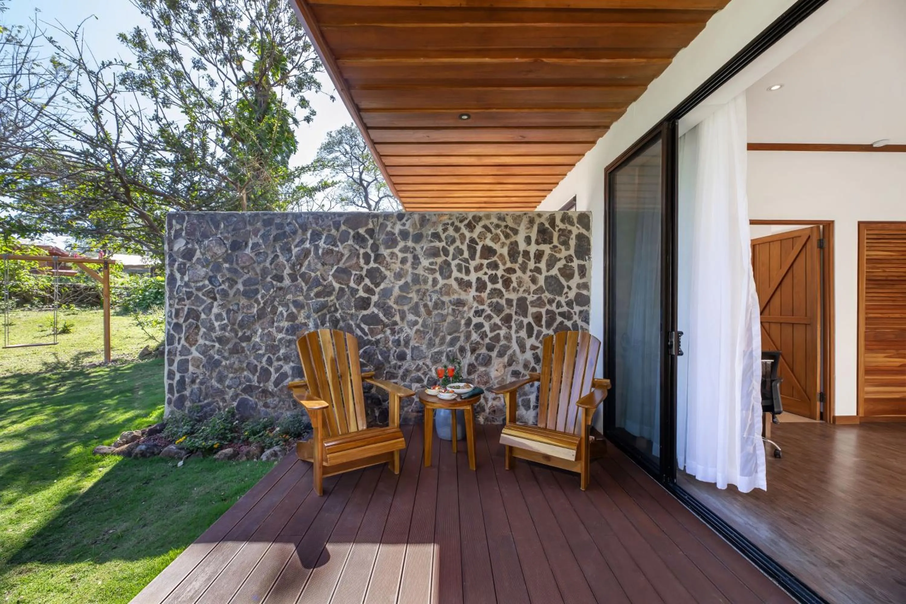 Patio in Hacienda Guachipelin Volcano Ranch Hotel & Hot Springs