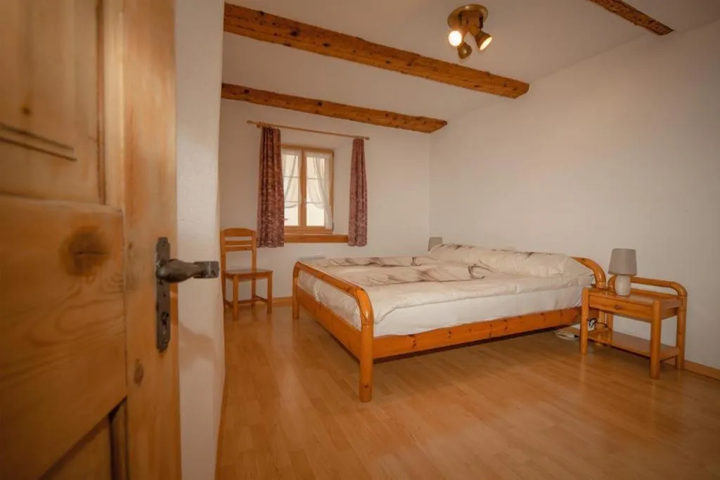 Bed in Hotel und Restaurant Alpina