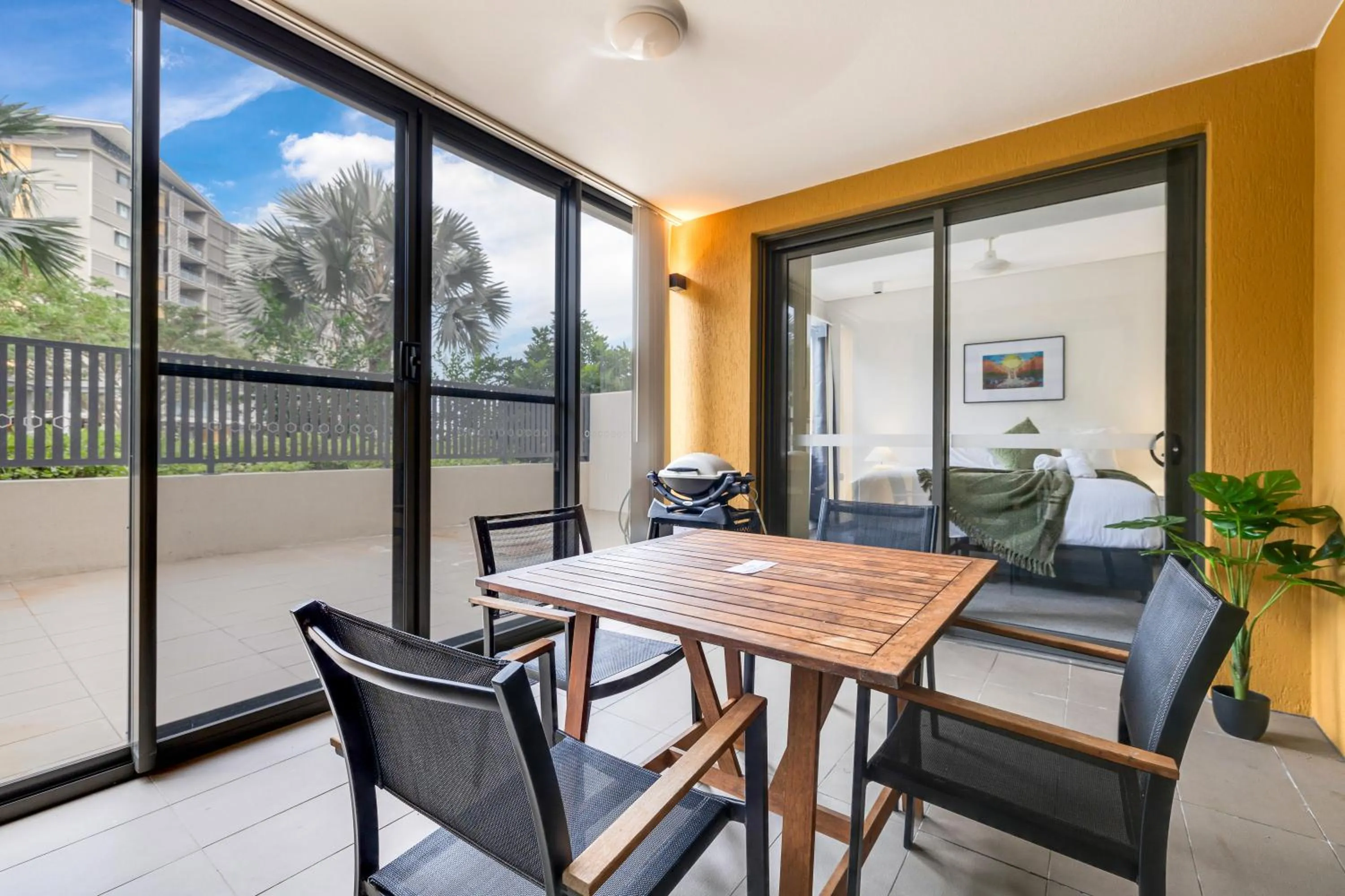 Balcony/Terrace in Darwin Waterfront Short Stay Apartments