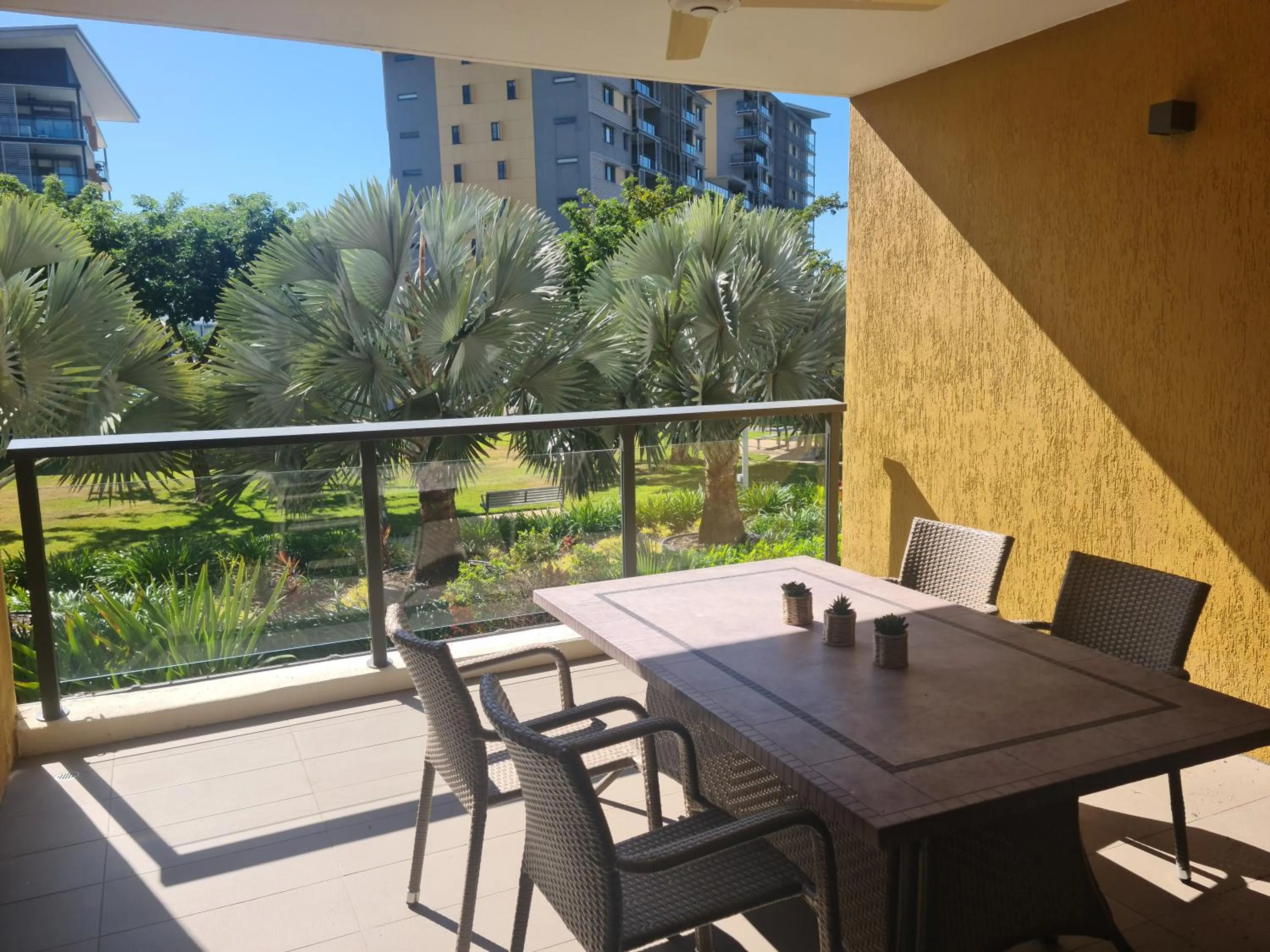 Balcony/Terrace in Darwin Waterfront Short Stay Apartments
