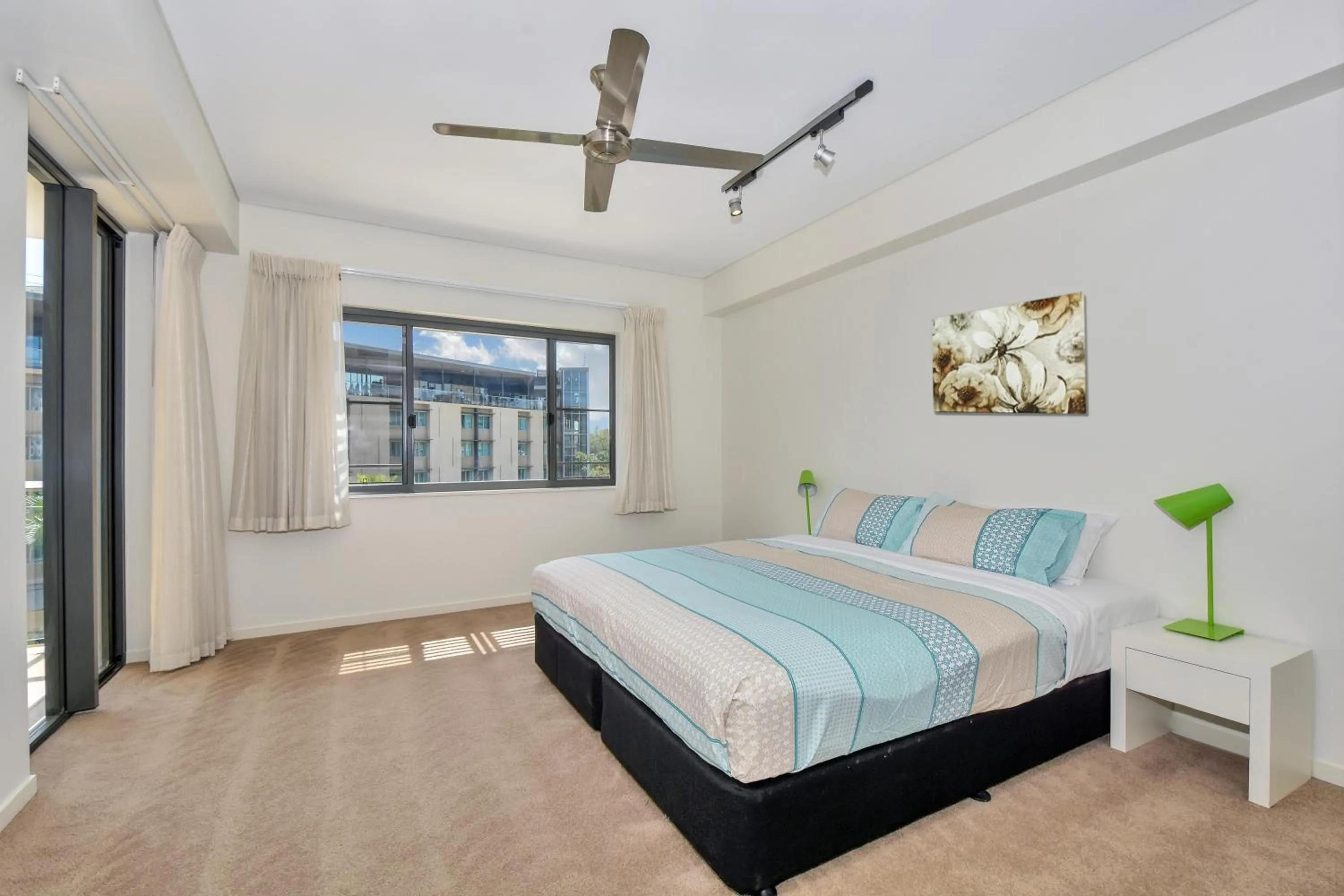 Bedroom, Bed in Darwin Waterfront Short Stay Apartments