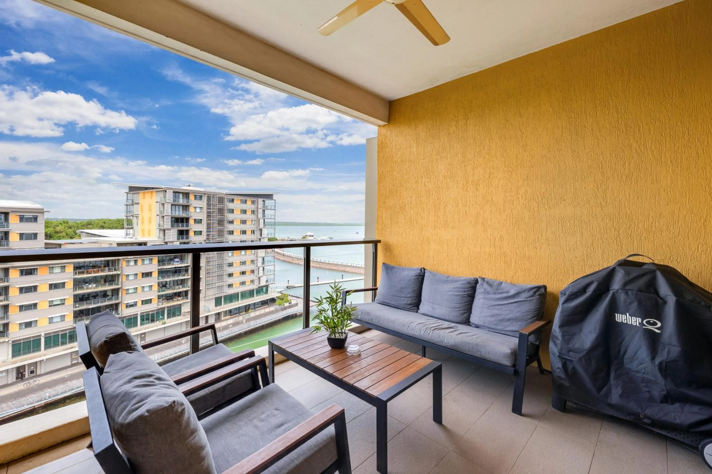 Balcony/Terrace in Darwin Waterfront Short Stay Apartments