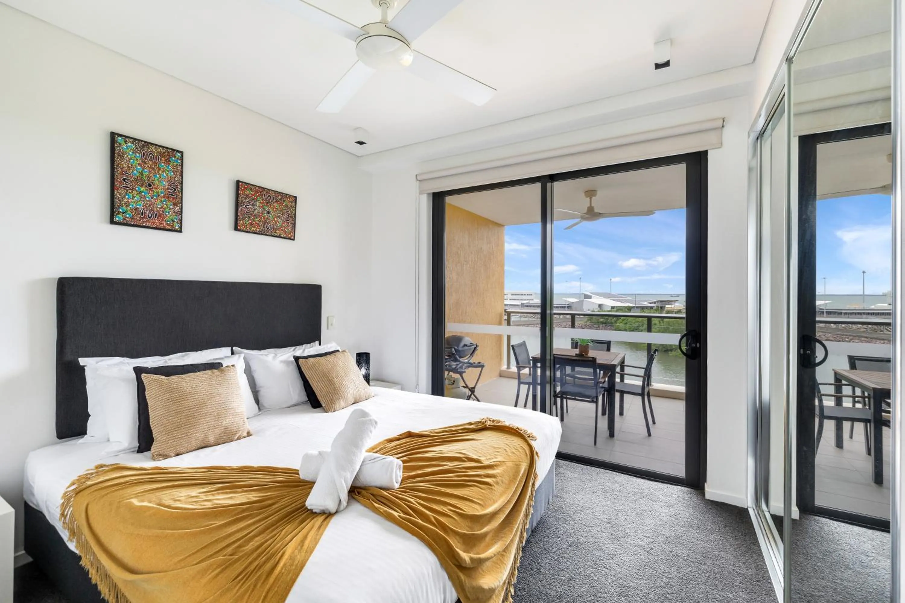 Bedroom, Bed in Darwin Waterfront Short Stay Apartments