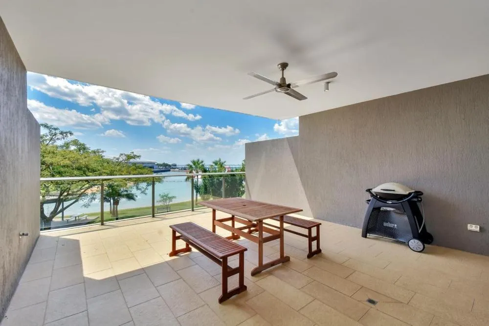 Balcony/Terrace in Darwin Waterfront Short Stay Apartments