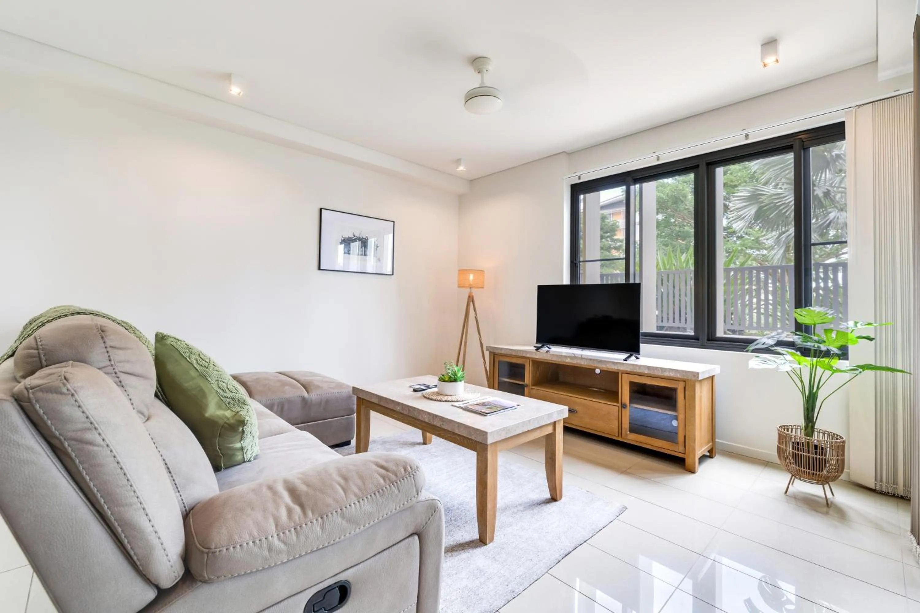 Living room in Darwin Waterfront Short Stay Apartments