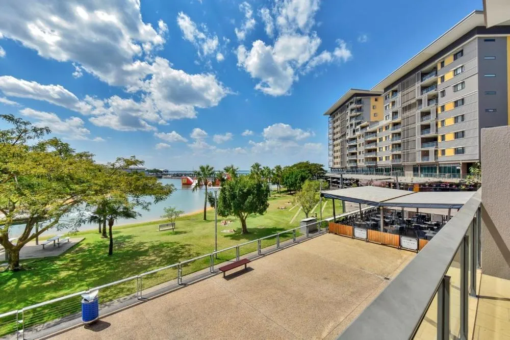 Balcony/Terrace in Darwin Waterfront Short Stay Apartments