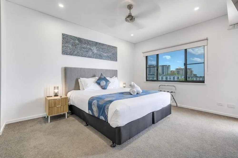 Bedroom, Bed in Darwin Waterfront Short Stay Apartments