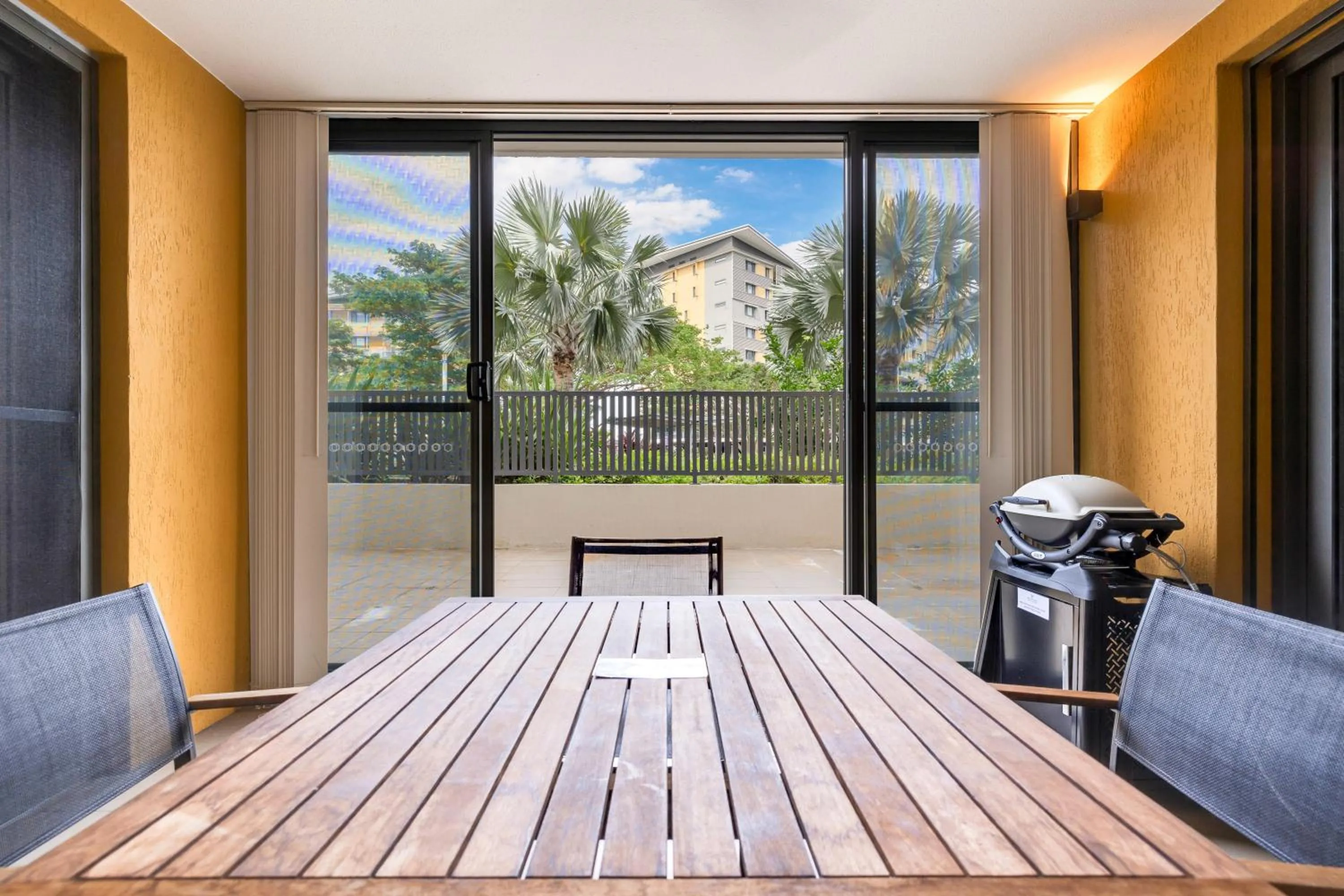 Balcony/Terrace in Darwin Waterfront Short Stay Apartments