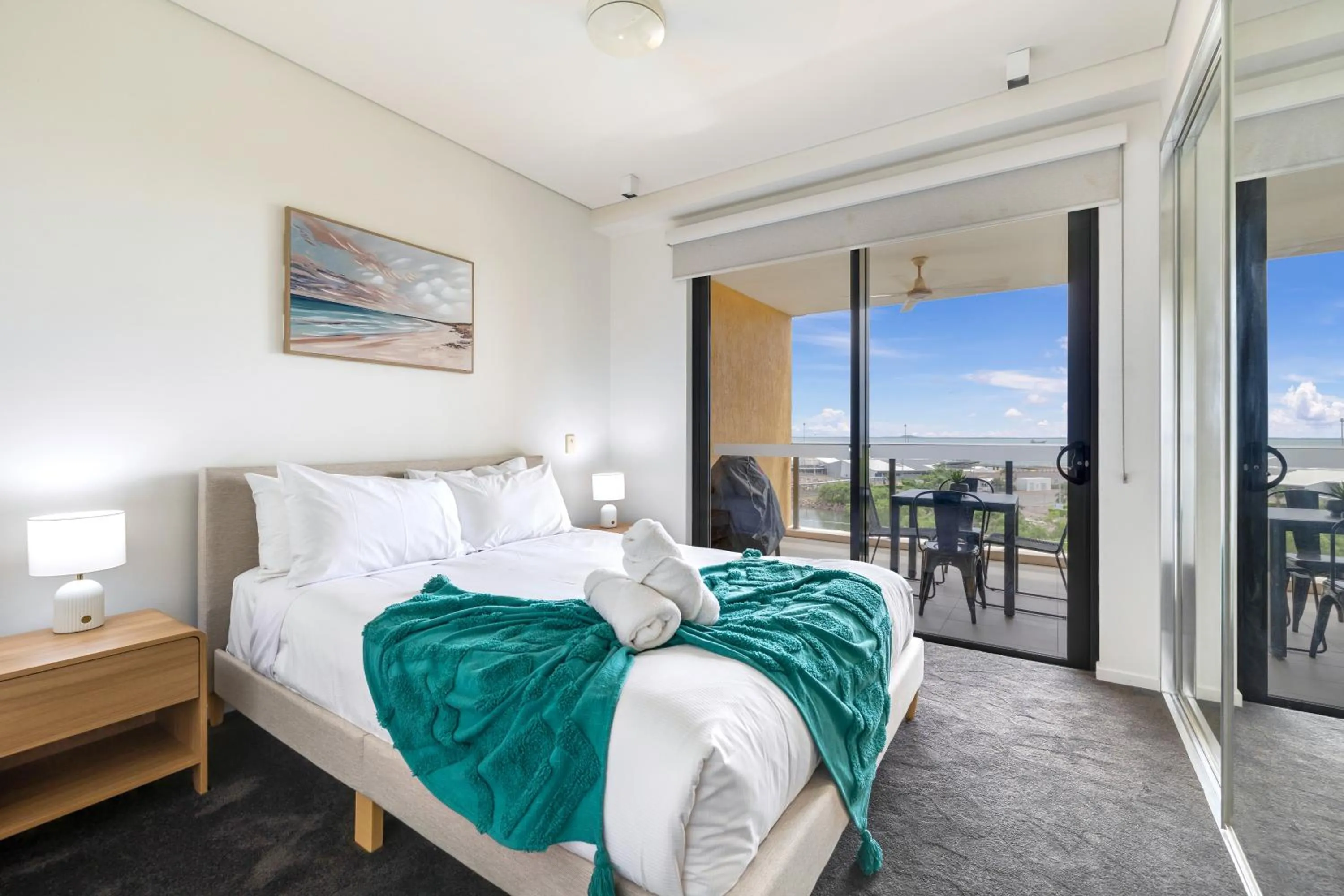 Bedroom, Bed in Darwin Waterfront Short Stay Apartments