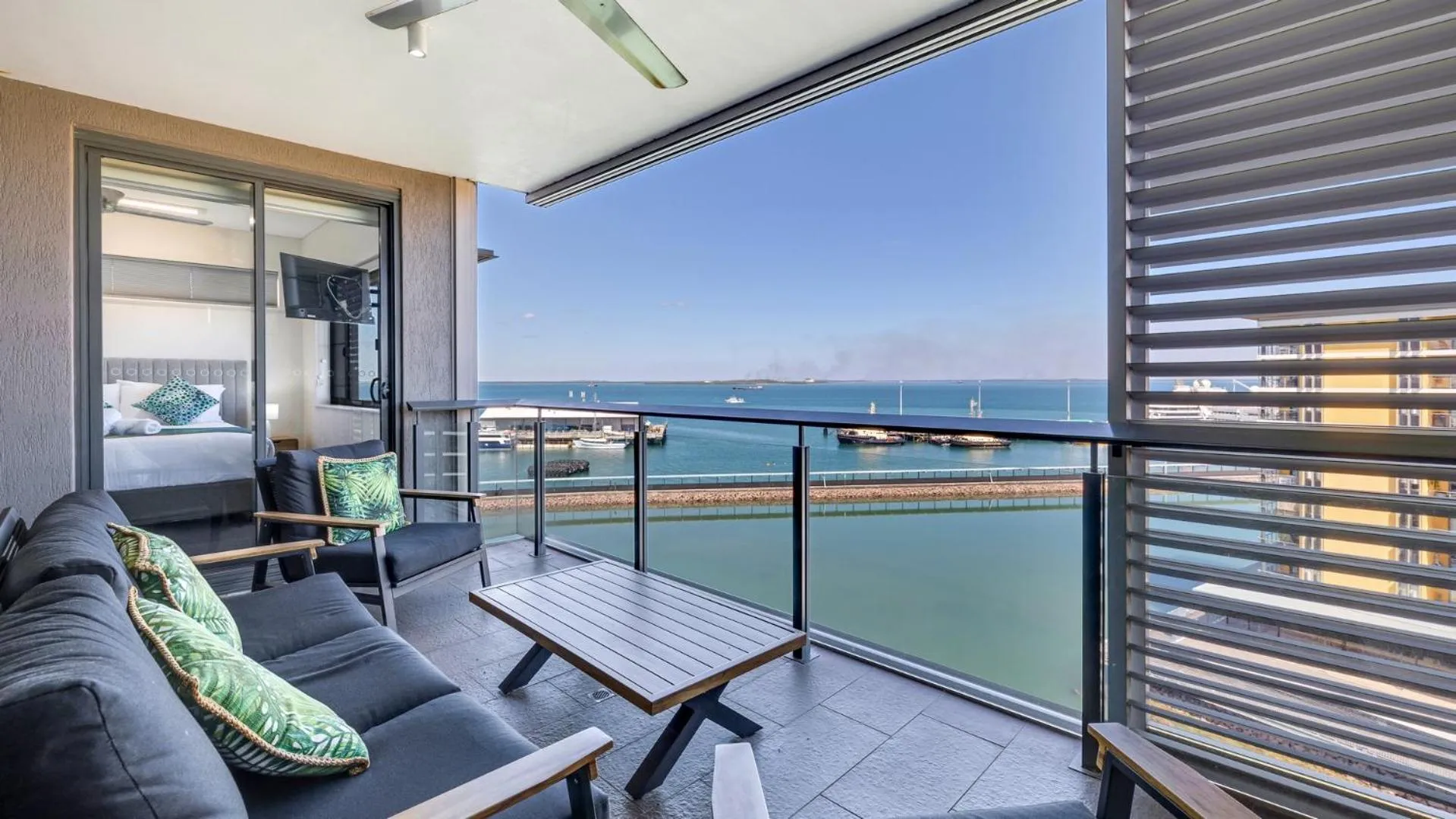 Balcony/Terrace in Darwin Waterfront Short Stay Apartments