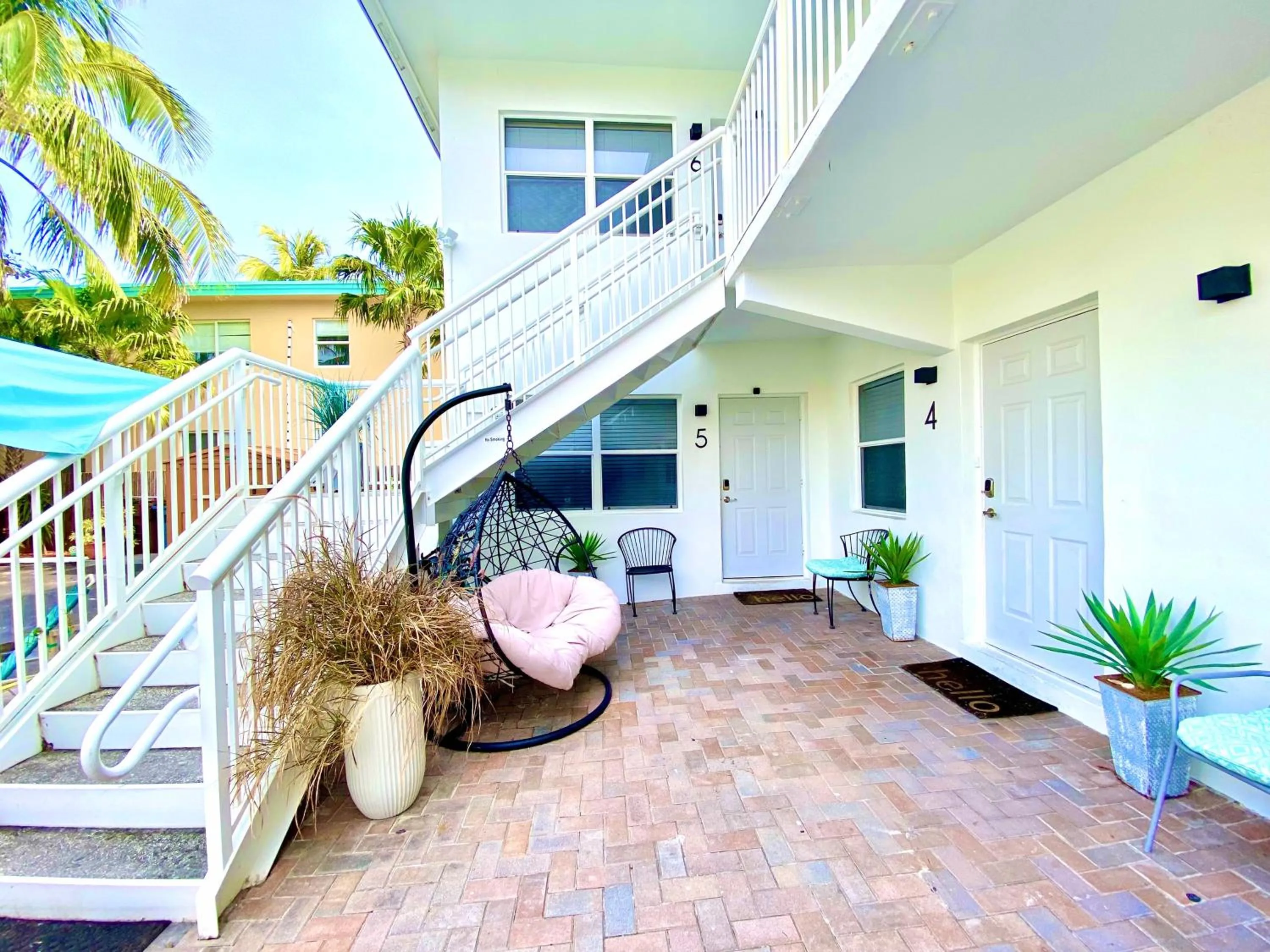 Property building in Southwinds Inn by The Gold Nests