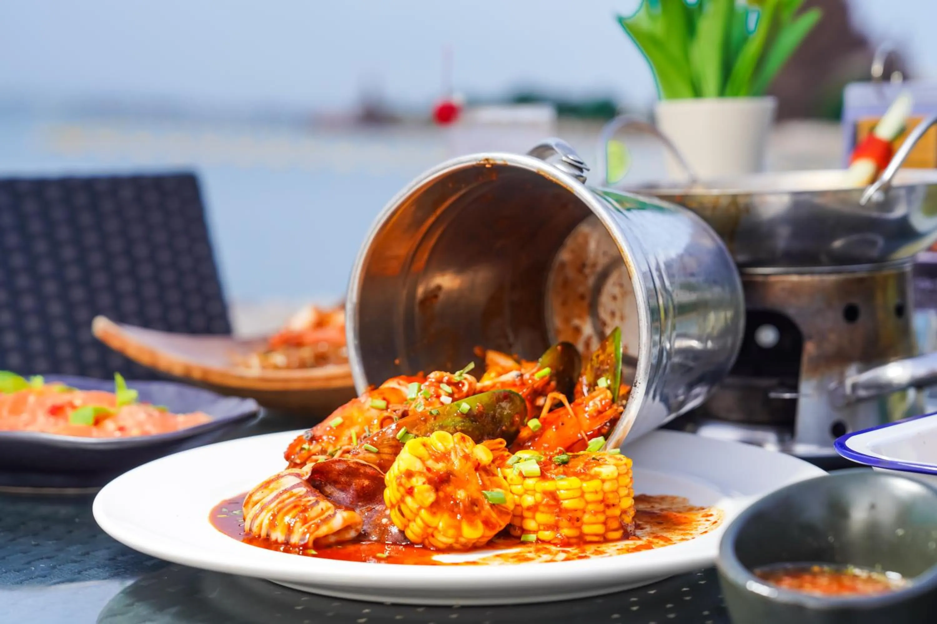 Golden Tulip Pattaya Beachfront Resort