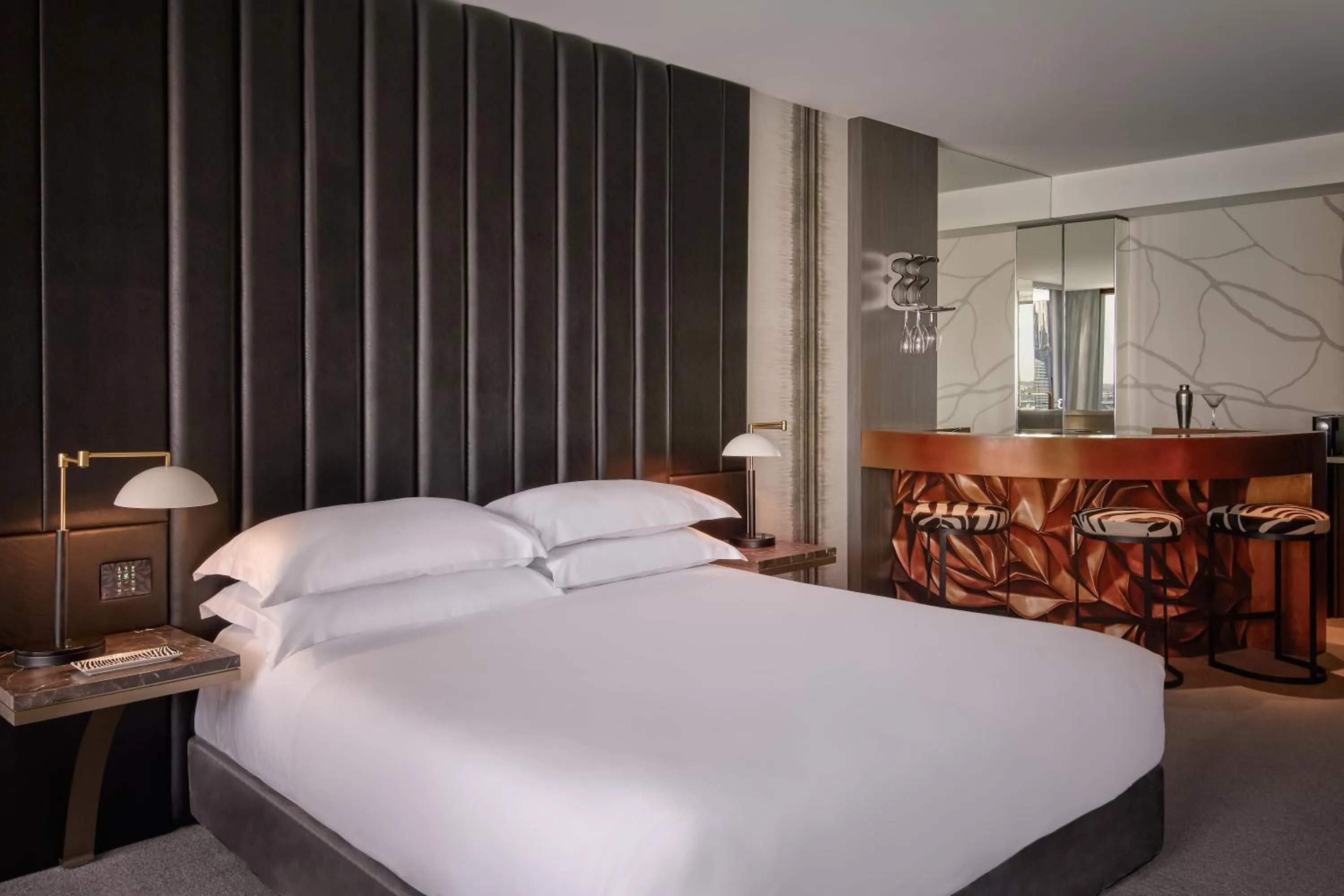 Bed in Emporium Hotel South Bank