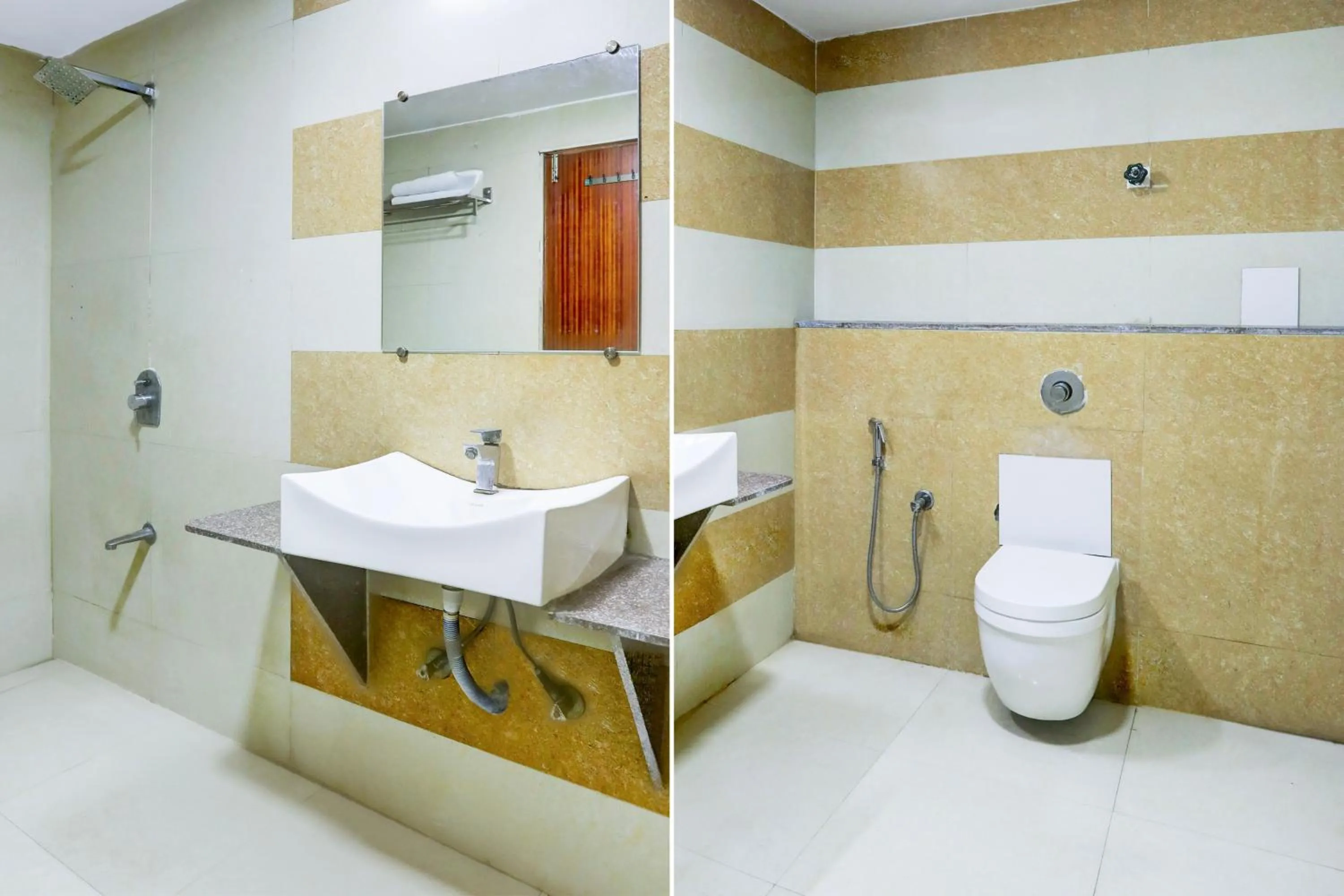 Bathroom in Super Townhouse Prahladnagar