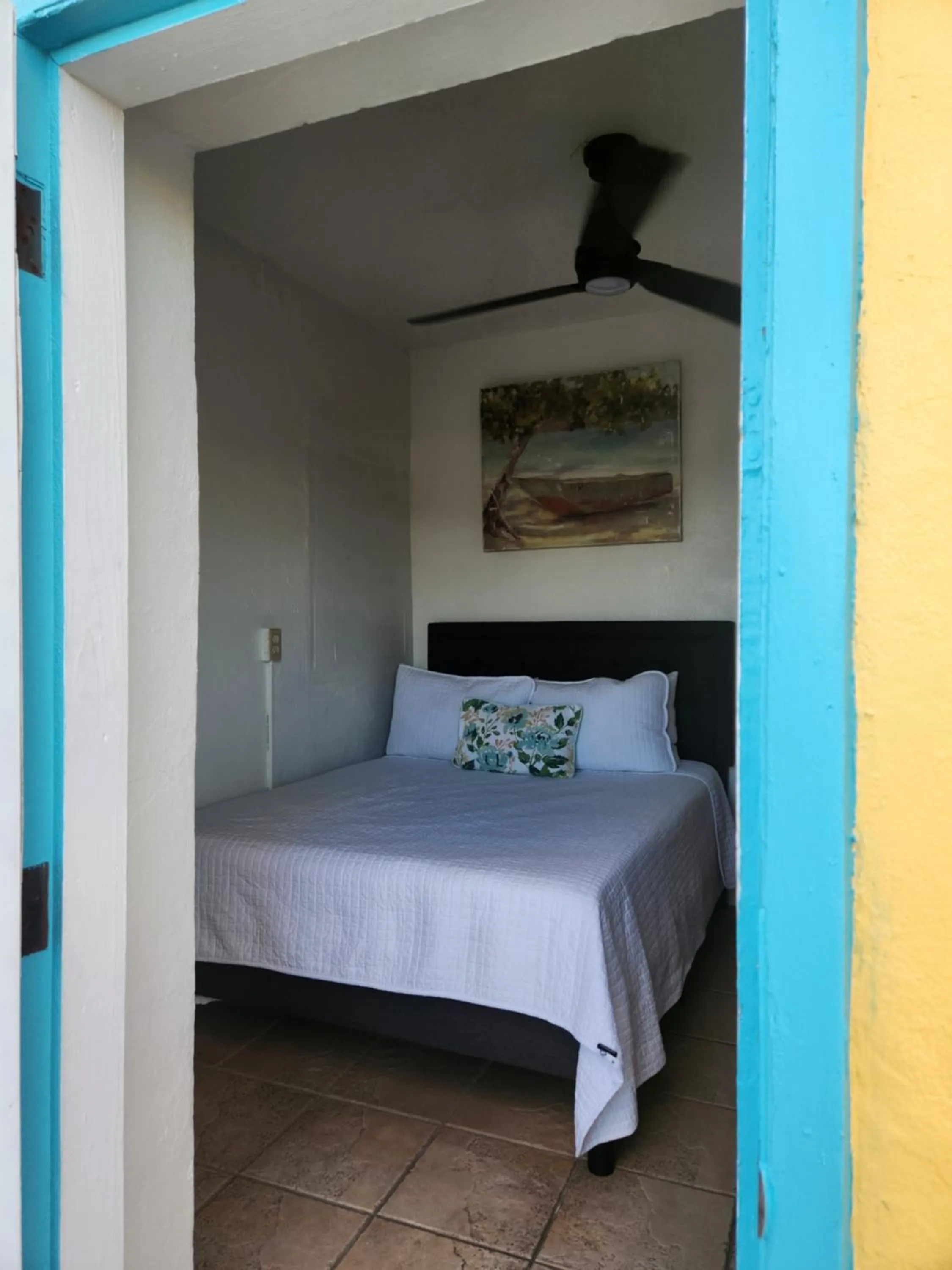 Bedroom, Bed in The Mafolie Hotel