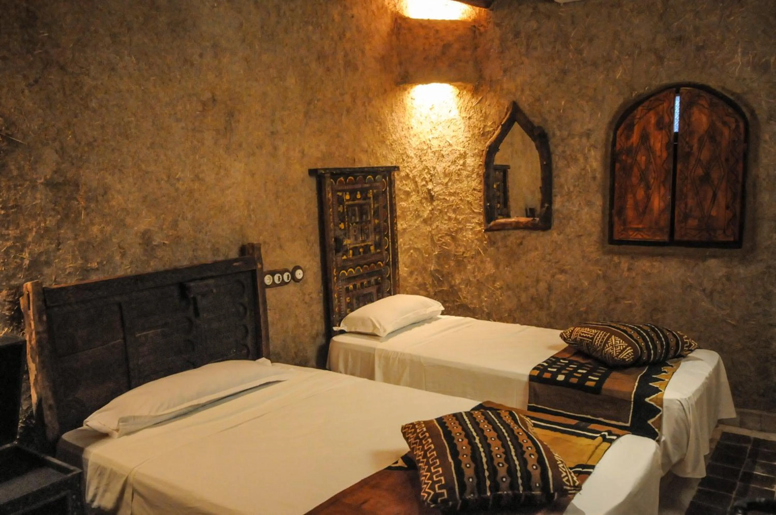 Photo of the whole room, Bed in Kasbah Hotel Tombouctou
