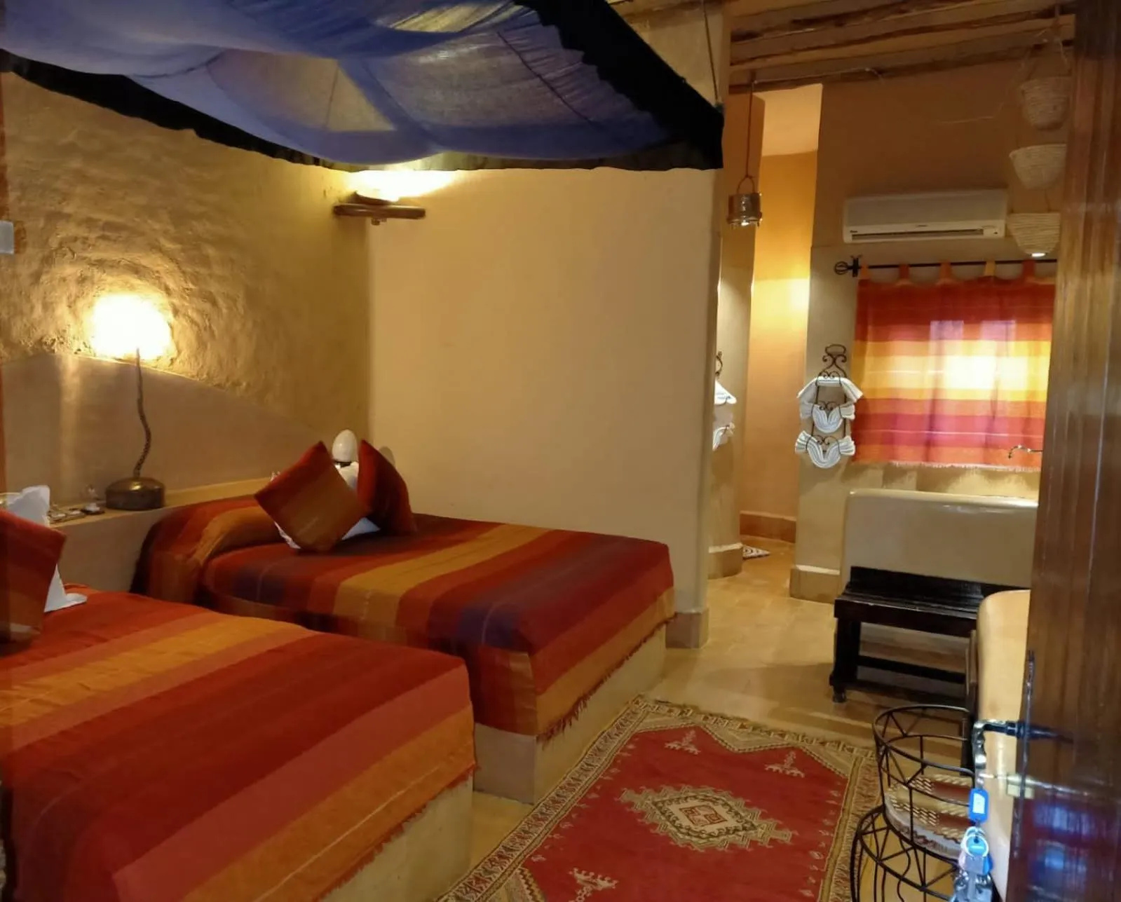 Bed in Kasbah Hotel Tombouctou