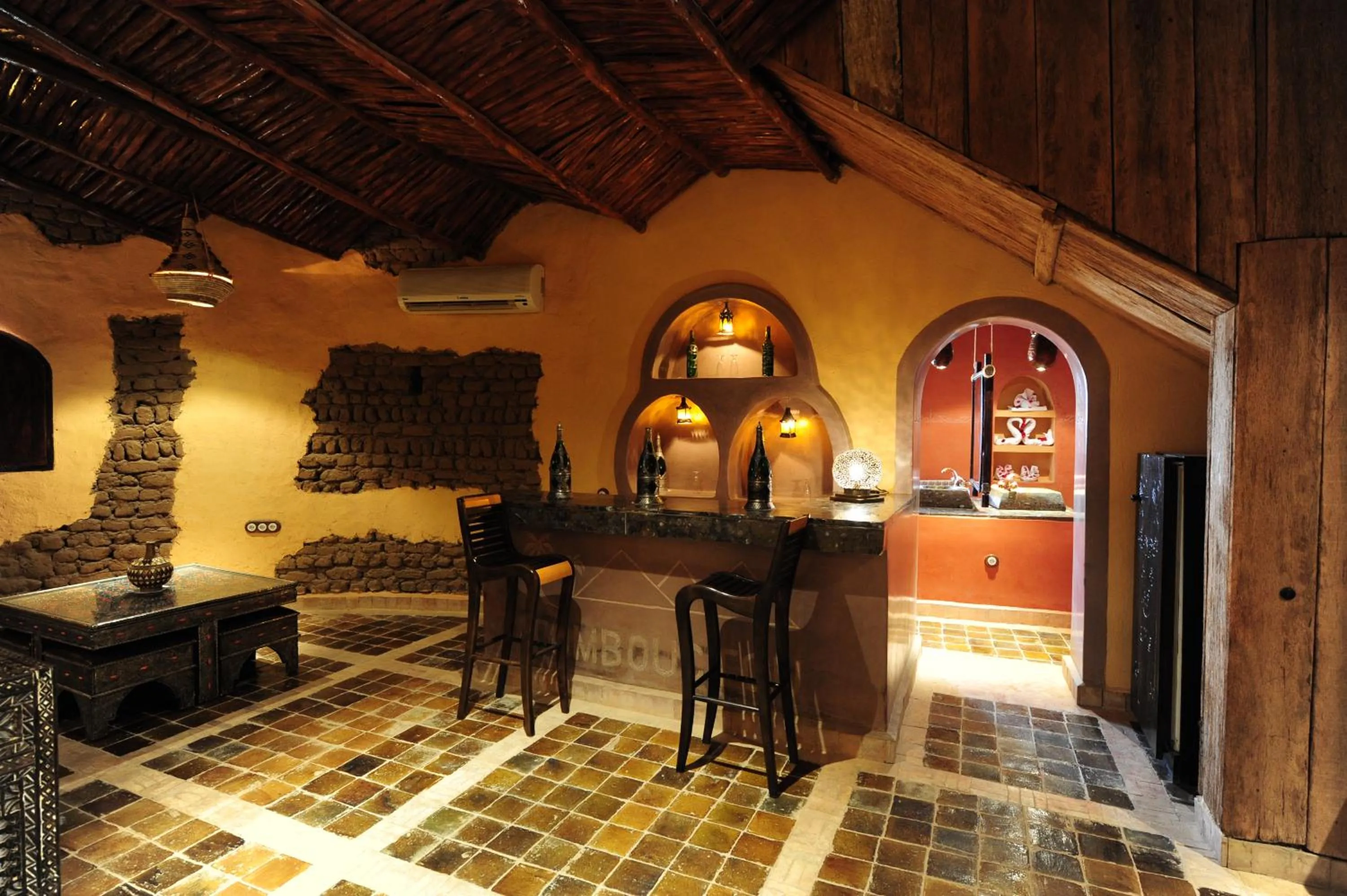 Photo of the whole room in Kasbah Hotel Tombouctou